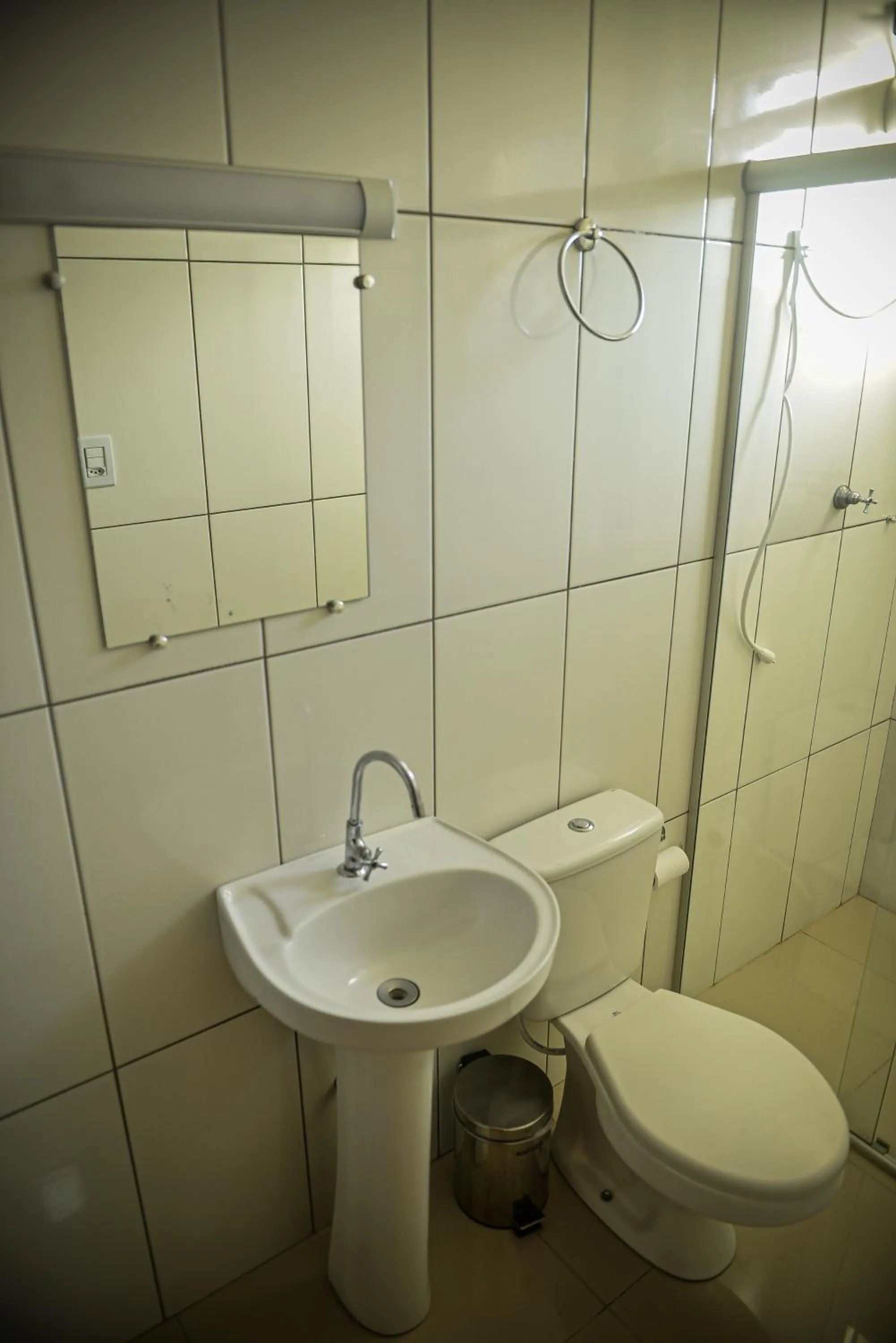 Bathroom in Hotel D'Nápoles
