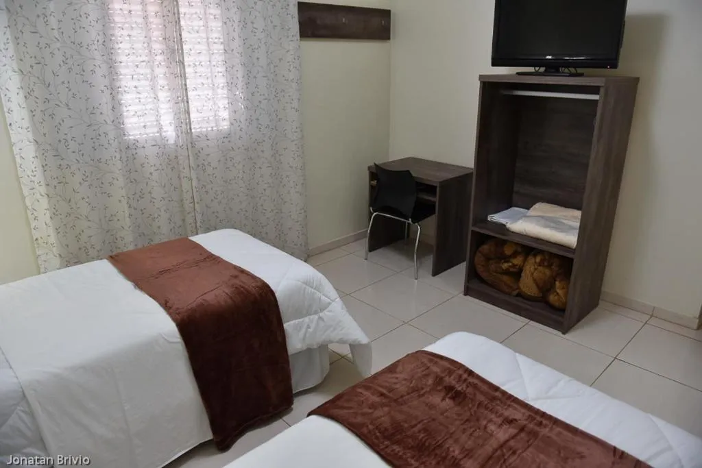 Bedroom, Bed in Hotel D'Nápoles