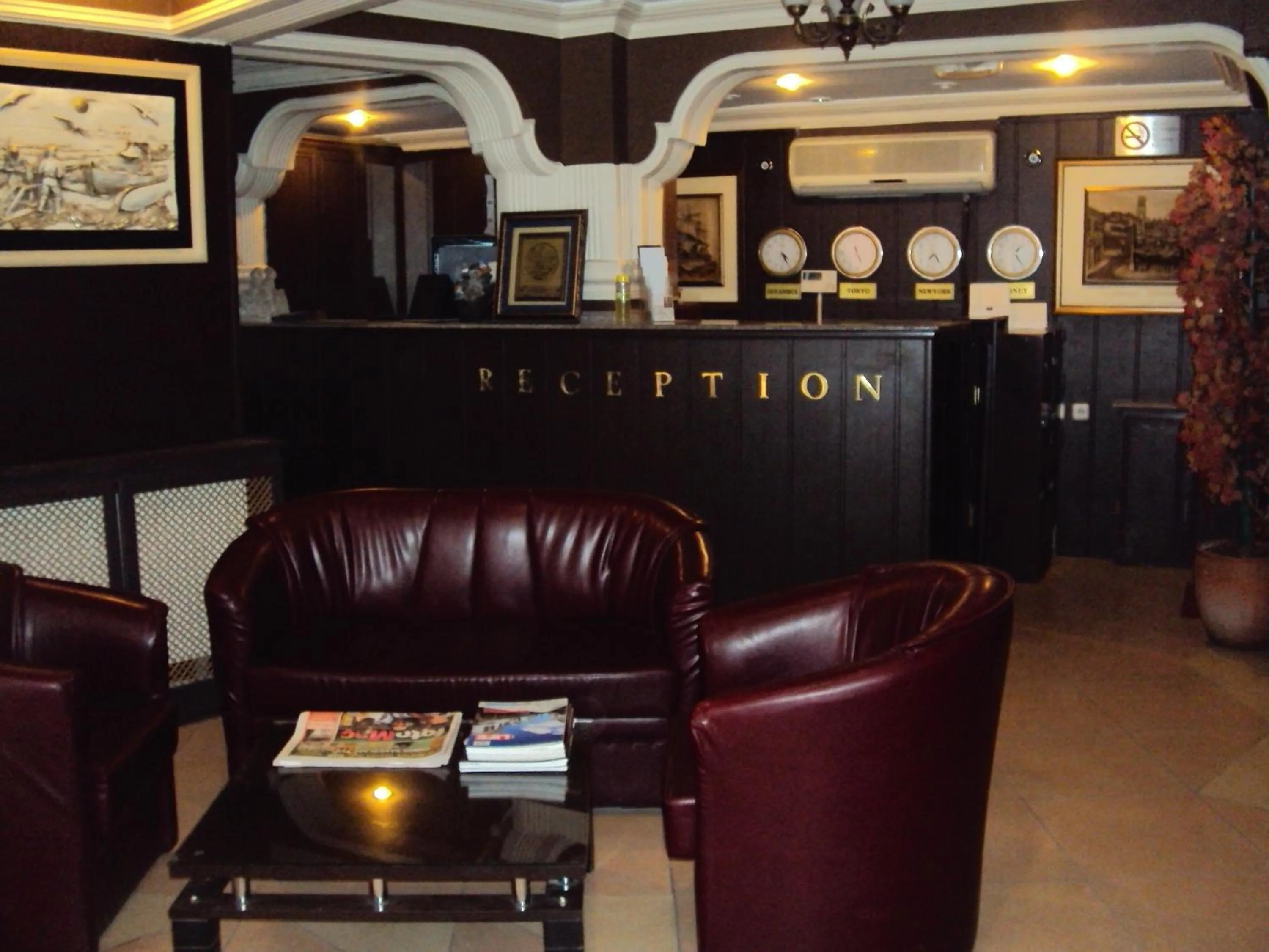 Lobby or reception in Mevlana Hotel