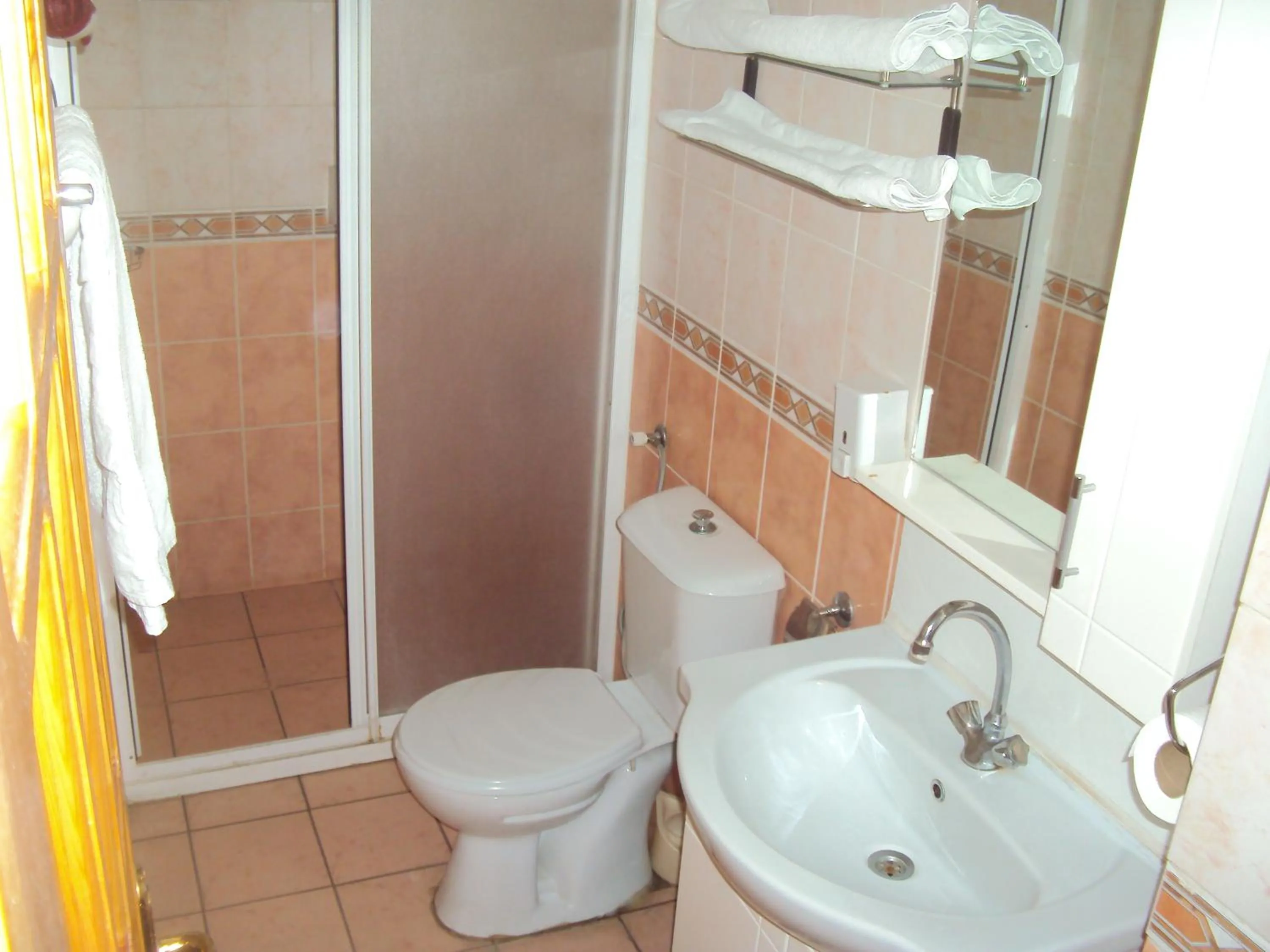 Bathroom in Mevlana Hotel