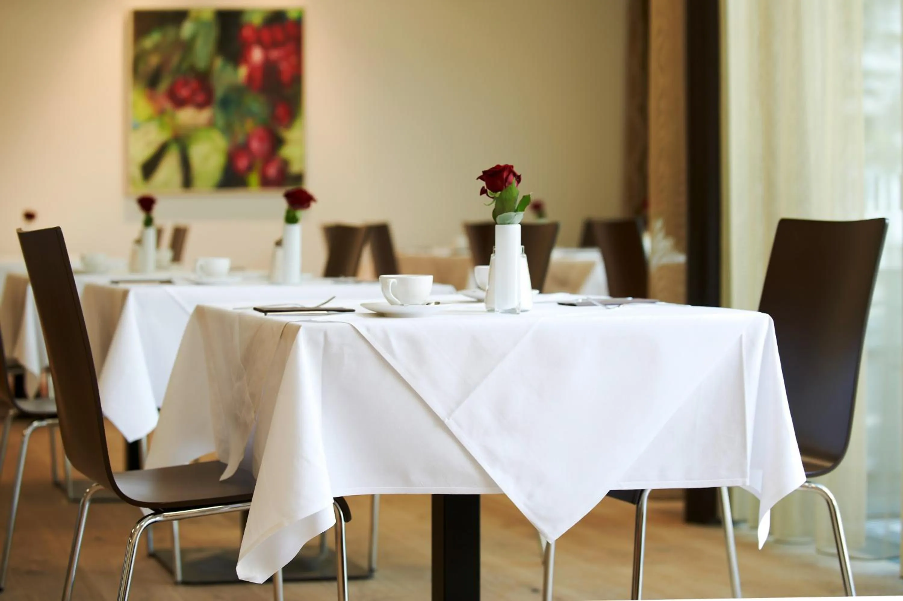 Restaurant/places to eat in Sternen Hotel Wolfurt