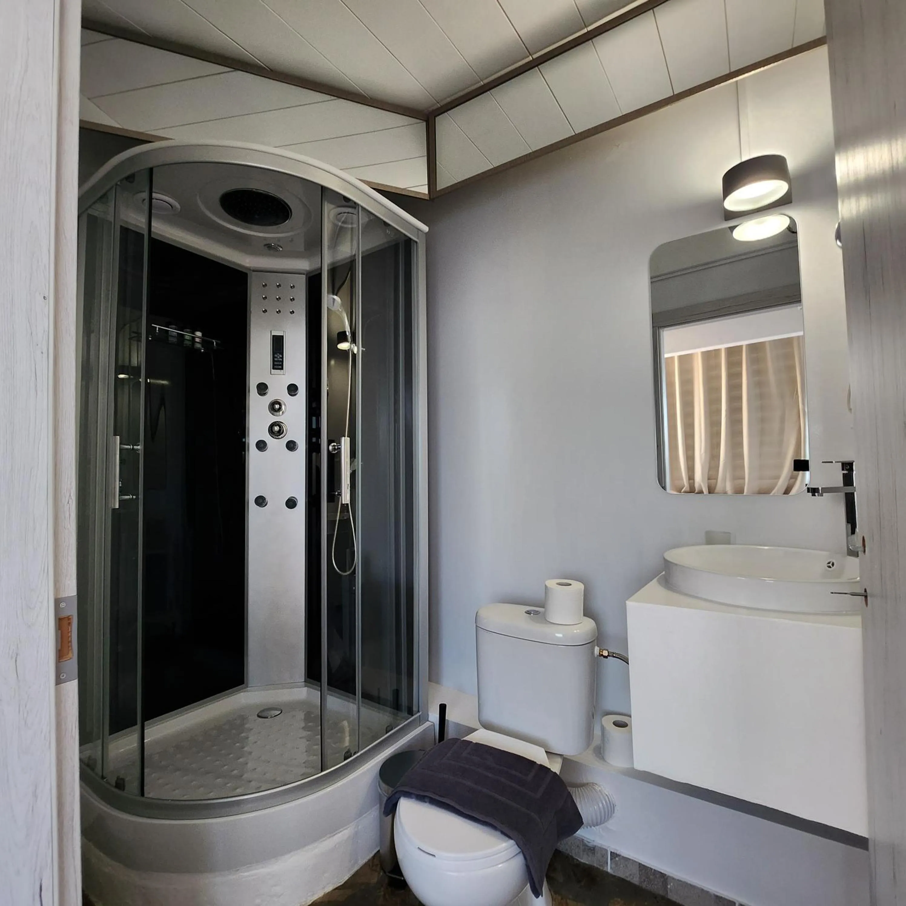 Shower in Mykonian Iros Suites & Villas