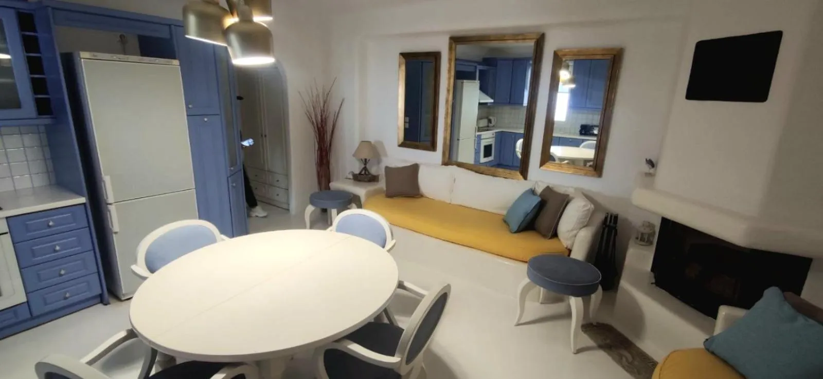 Mykonian Iros Suites & Villas