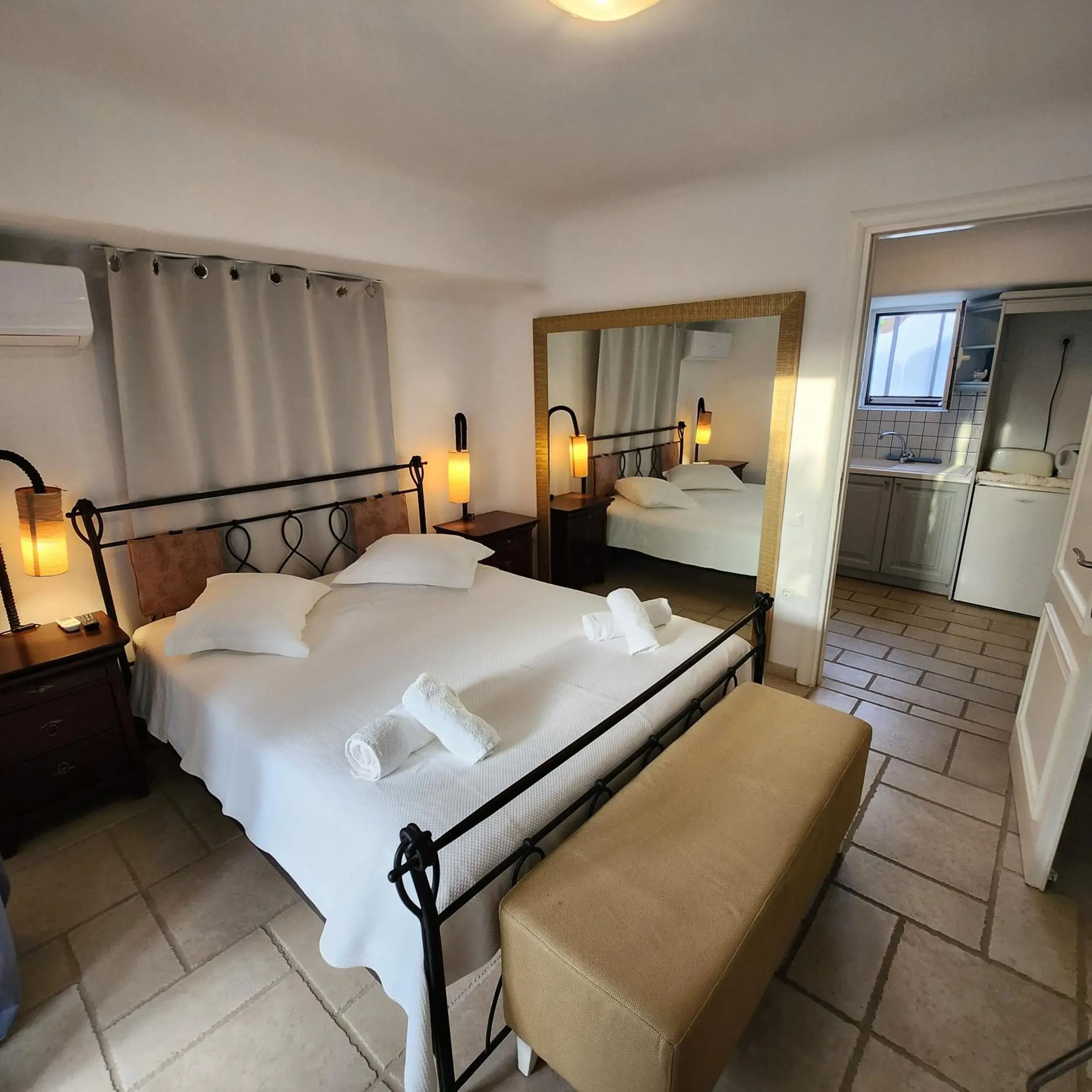 Deluxe Suite in Mykonian Iros Suites & Villas Deluxe Suite in Mykonian Iros Suites & Villas