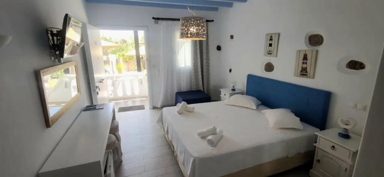 Mykonian Iros Suites & Villas