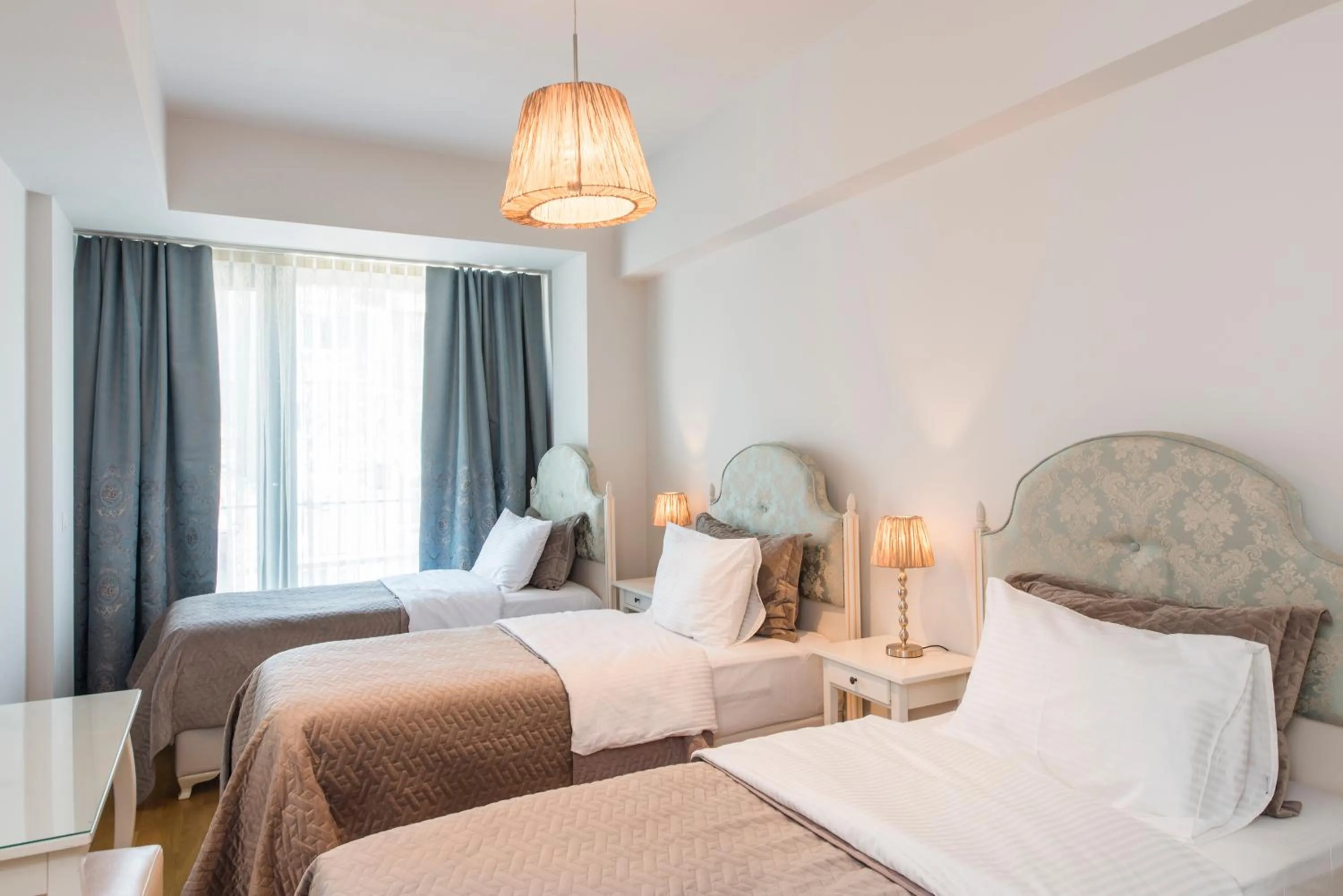 Bedroom, Bed in Classy Suite Taksim