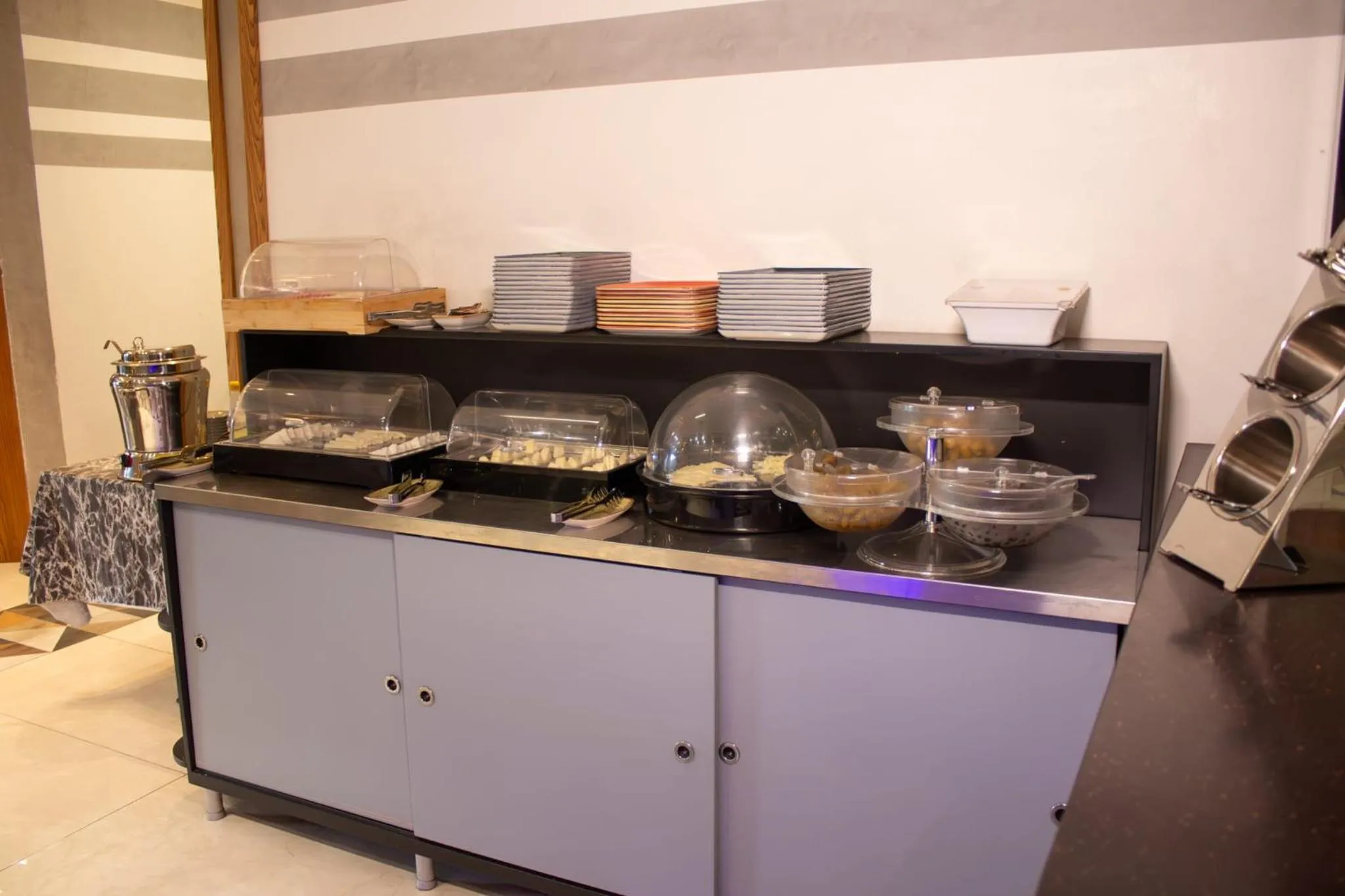 Food and drinks in Classy Suite Taksim