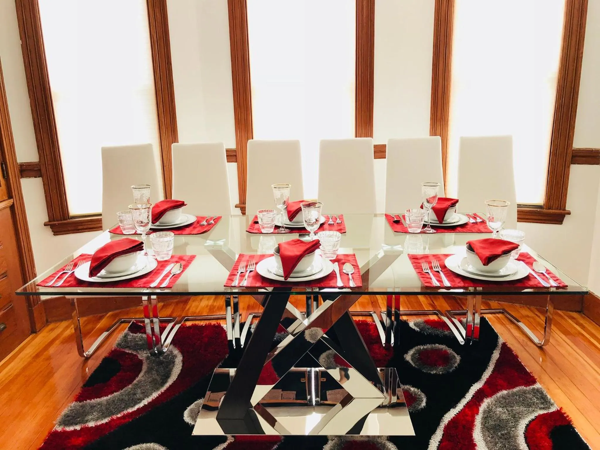 Six-Bedroom House in Boston Lodge and Suites