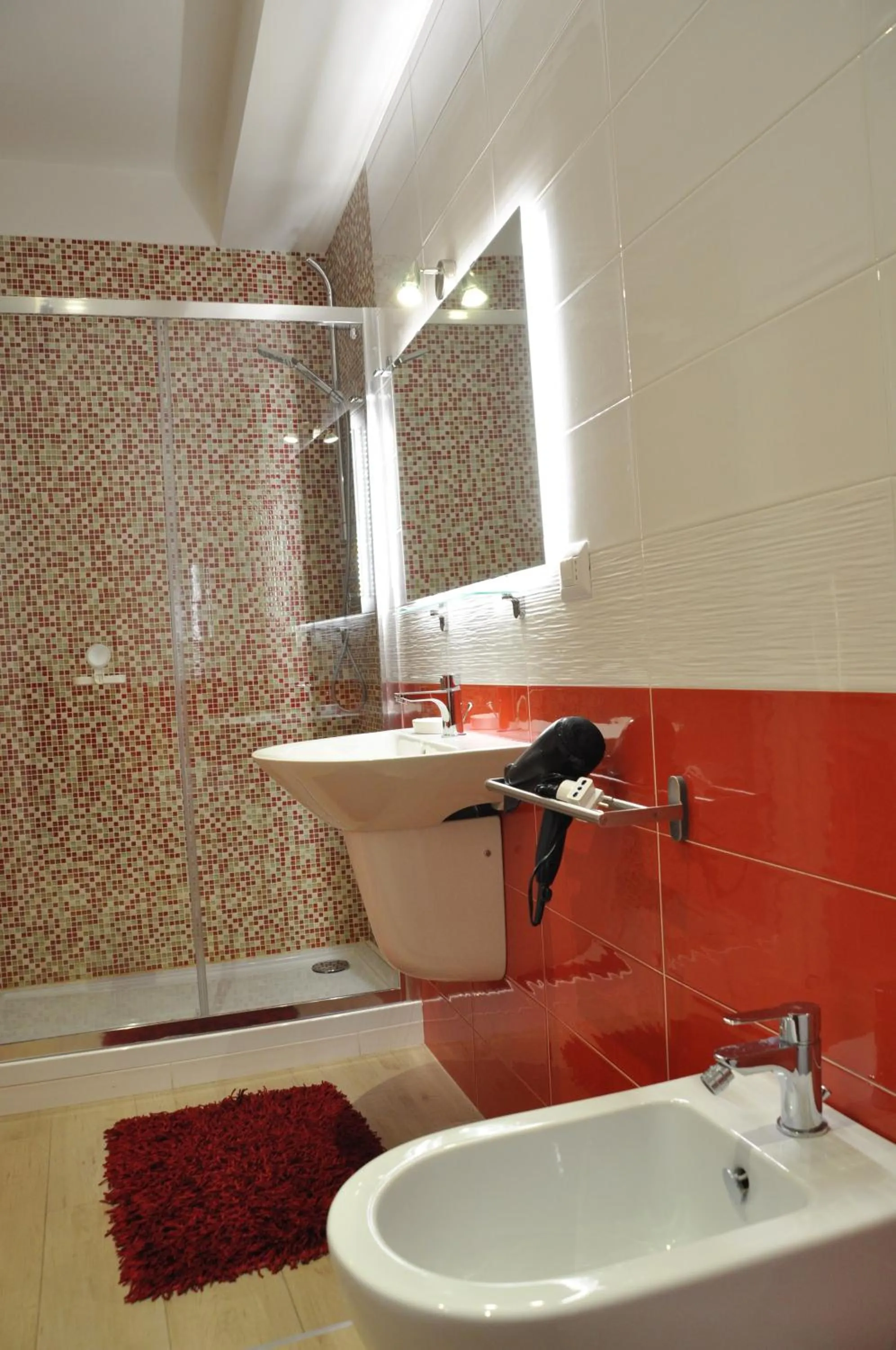 Bathroom in La Disfida Di Barletta