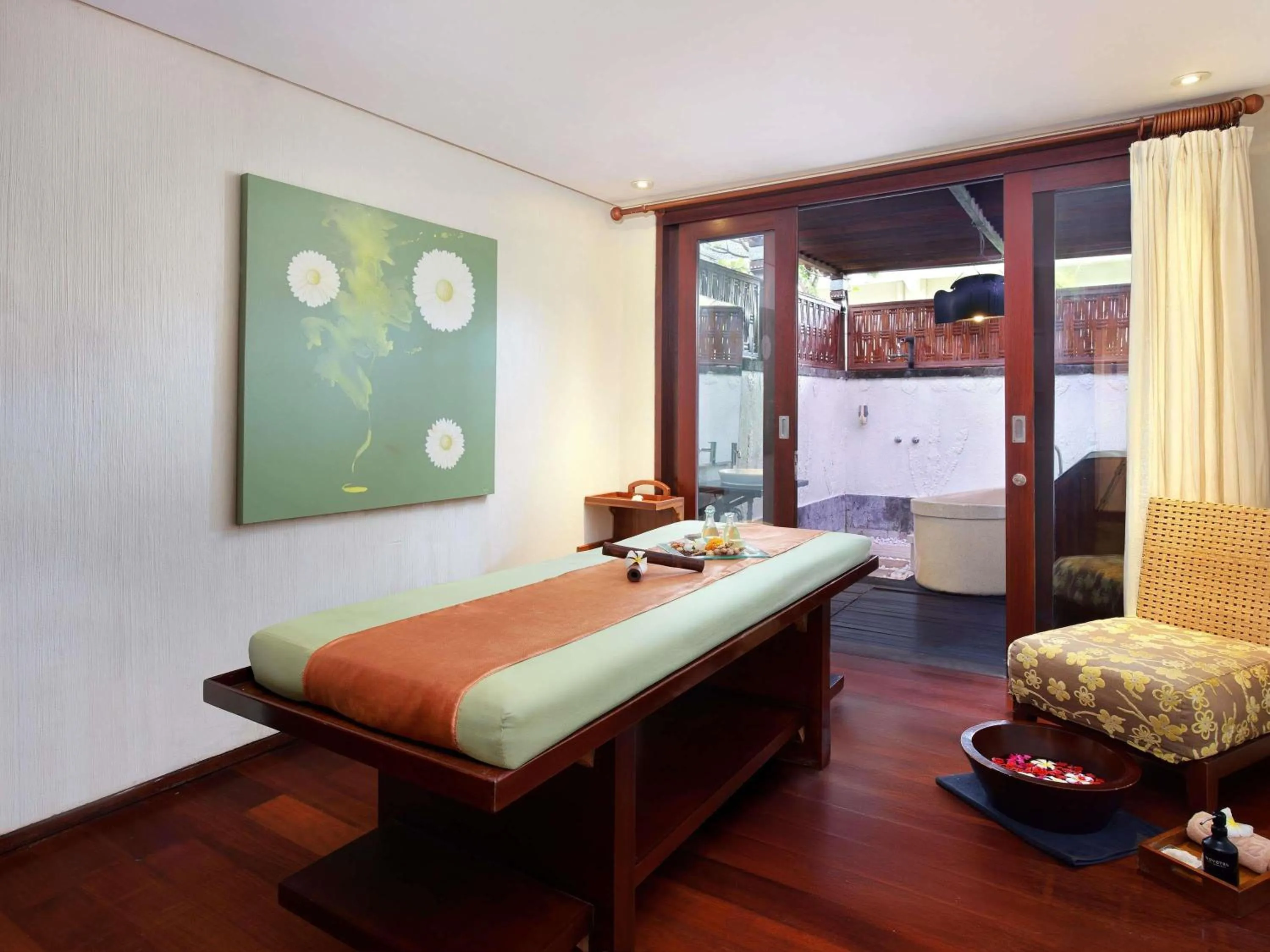 Spa and wellness centre/facilities, Bed in Novotel Bali Nusa Dua