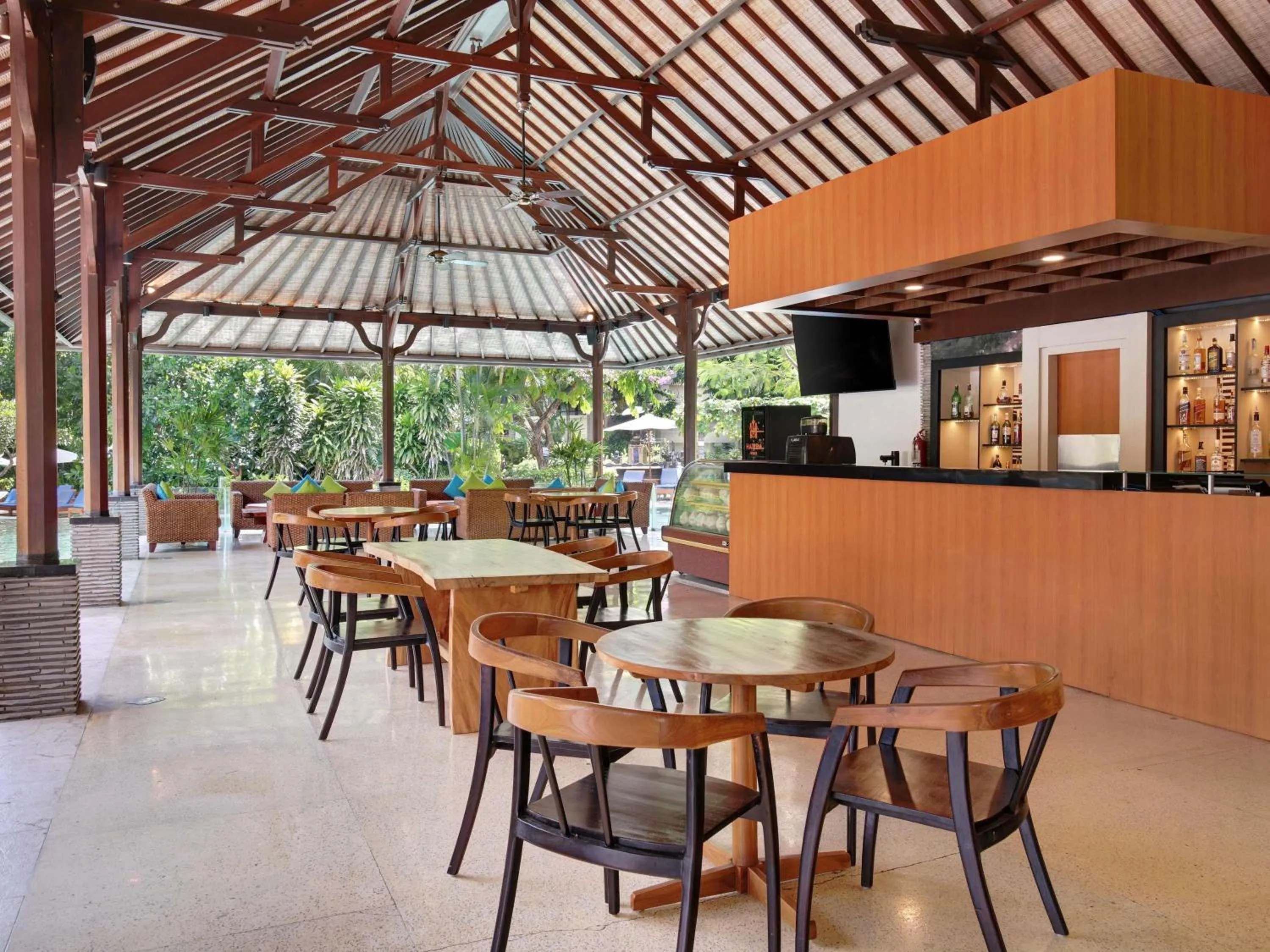Lounge or bar in Novotel Bali Nusa Dua