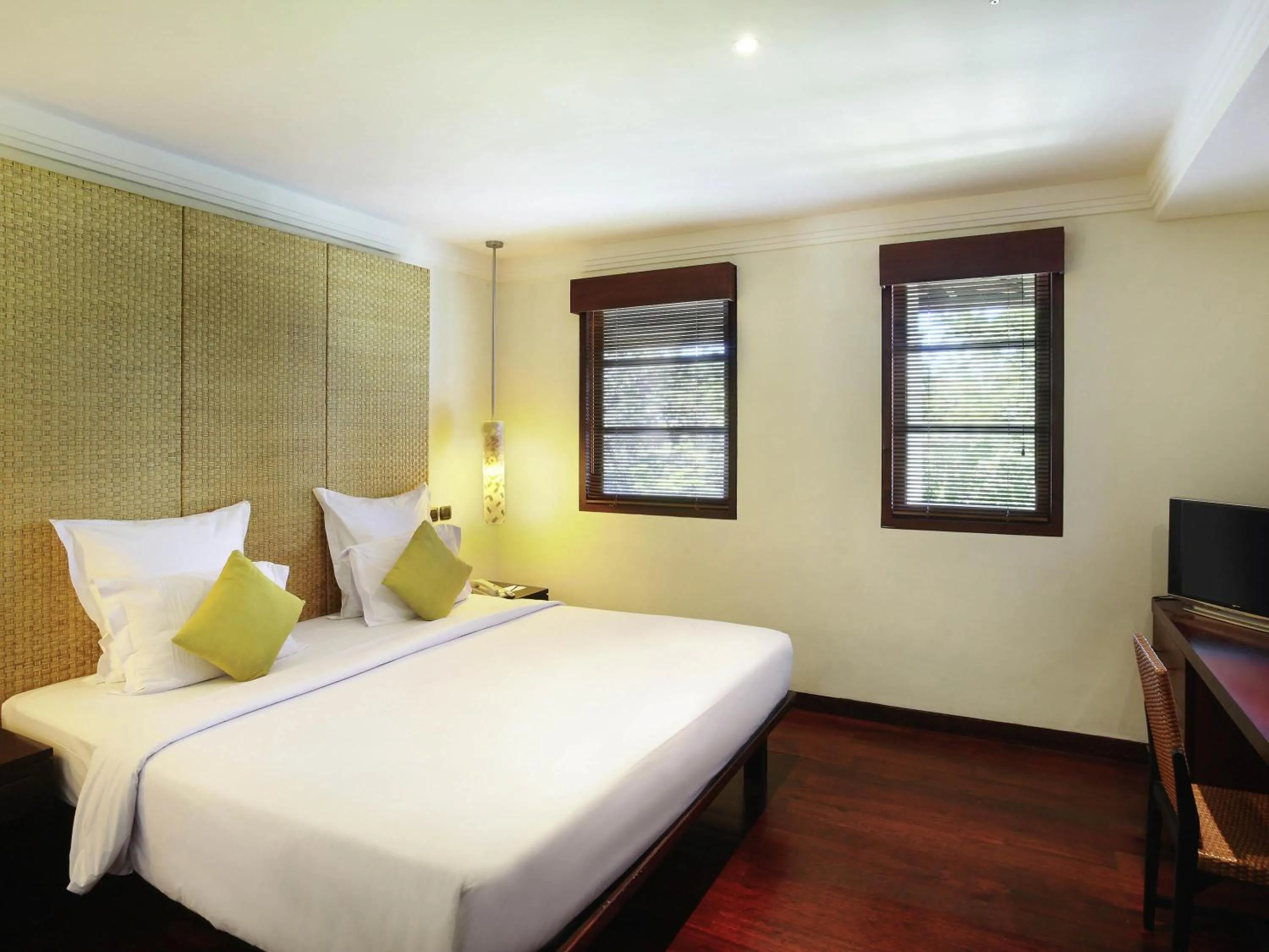 Bedroom, Bed in Novotel Bali Nusa Dua