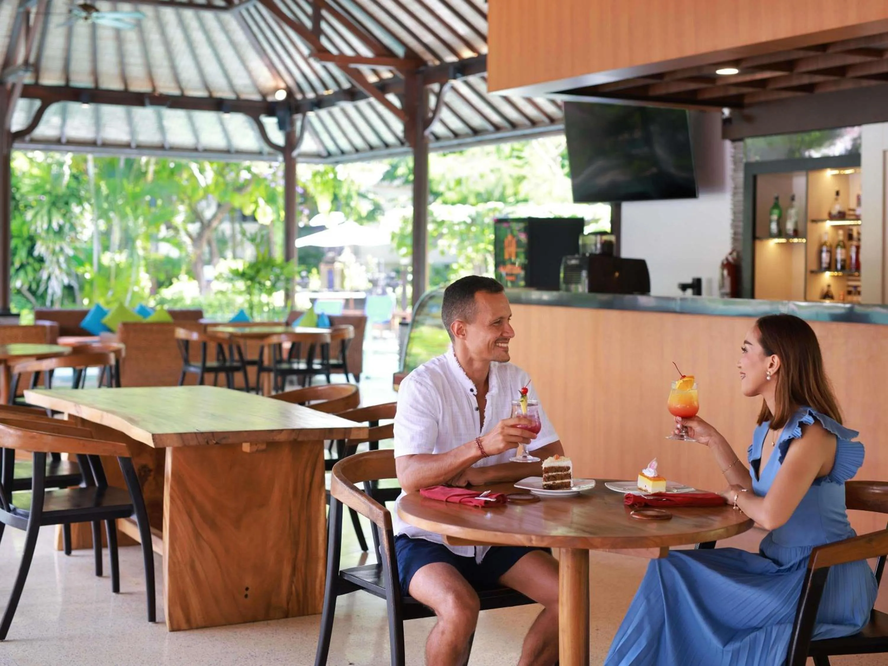 Lounge or bar in Novotel Bali Nusa Dua