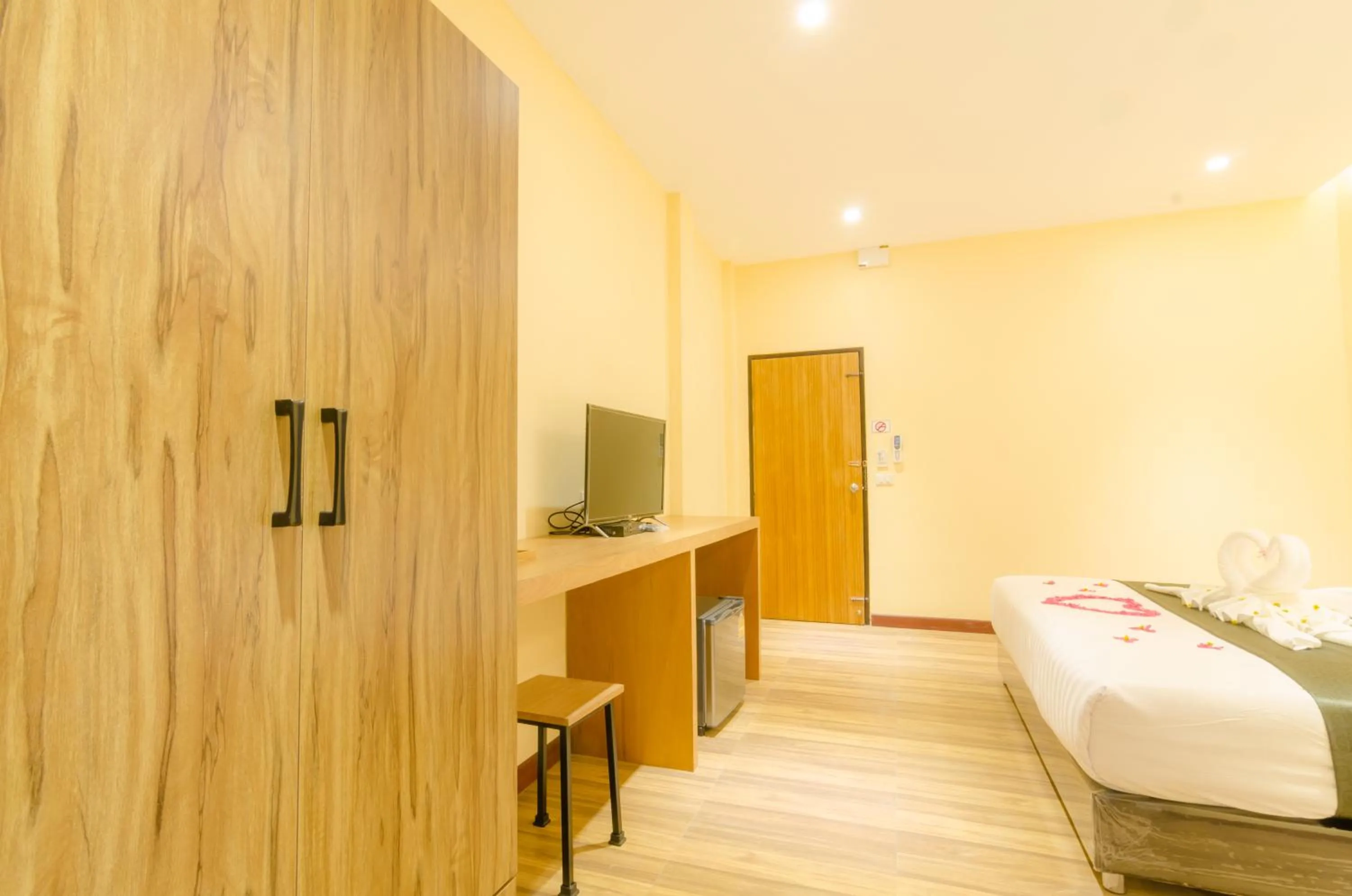 Bed in My Living Place Nathon