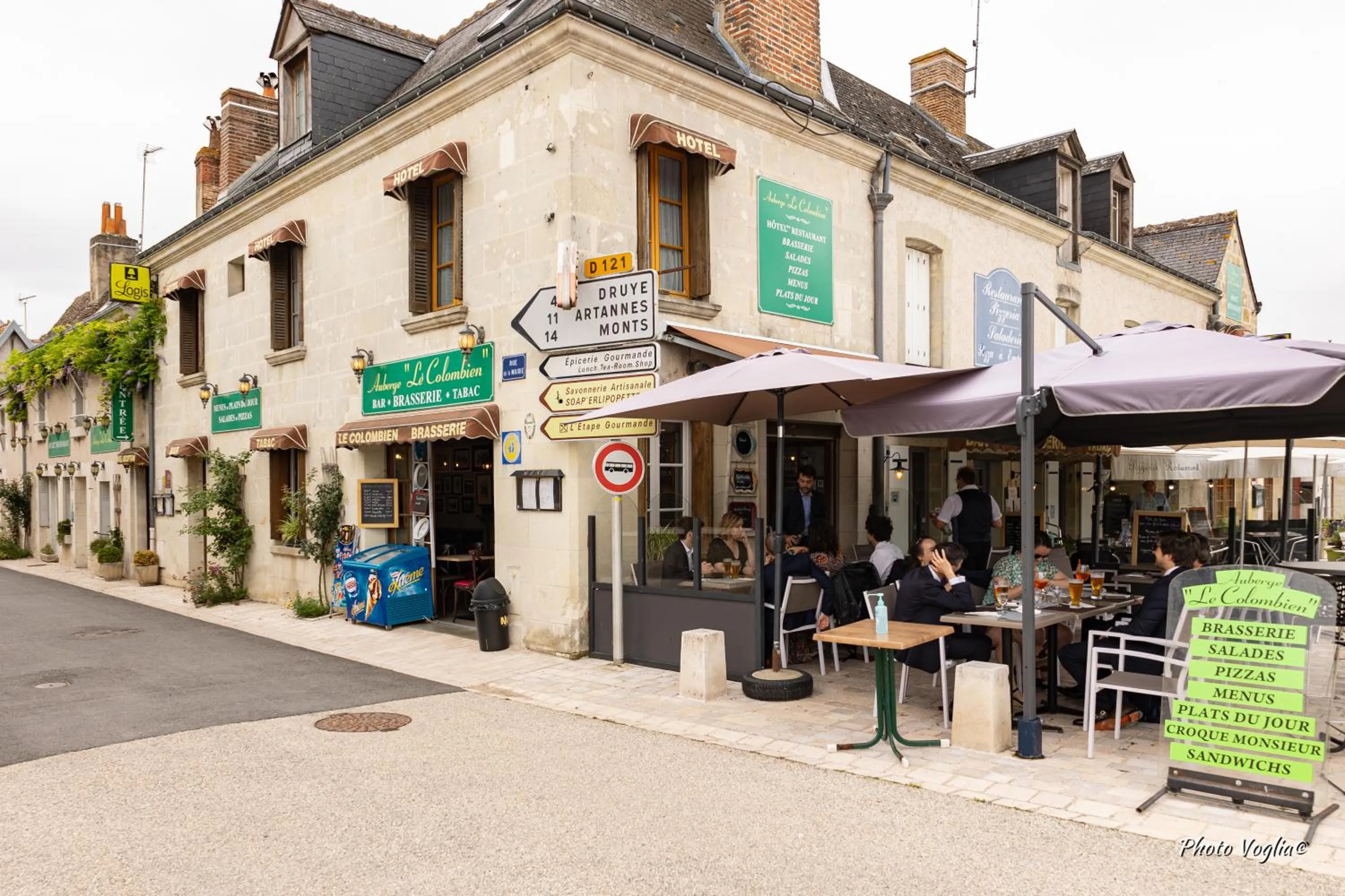 City view in Logis Auberge Le Colombien - Hôtel et Restaurant