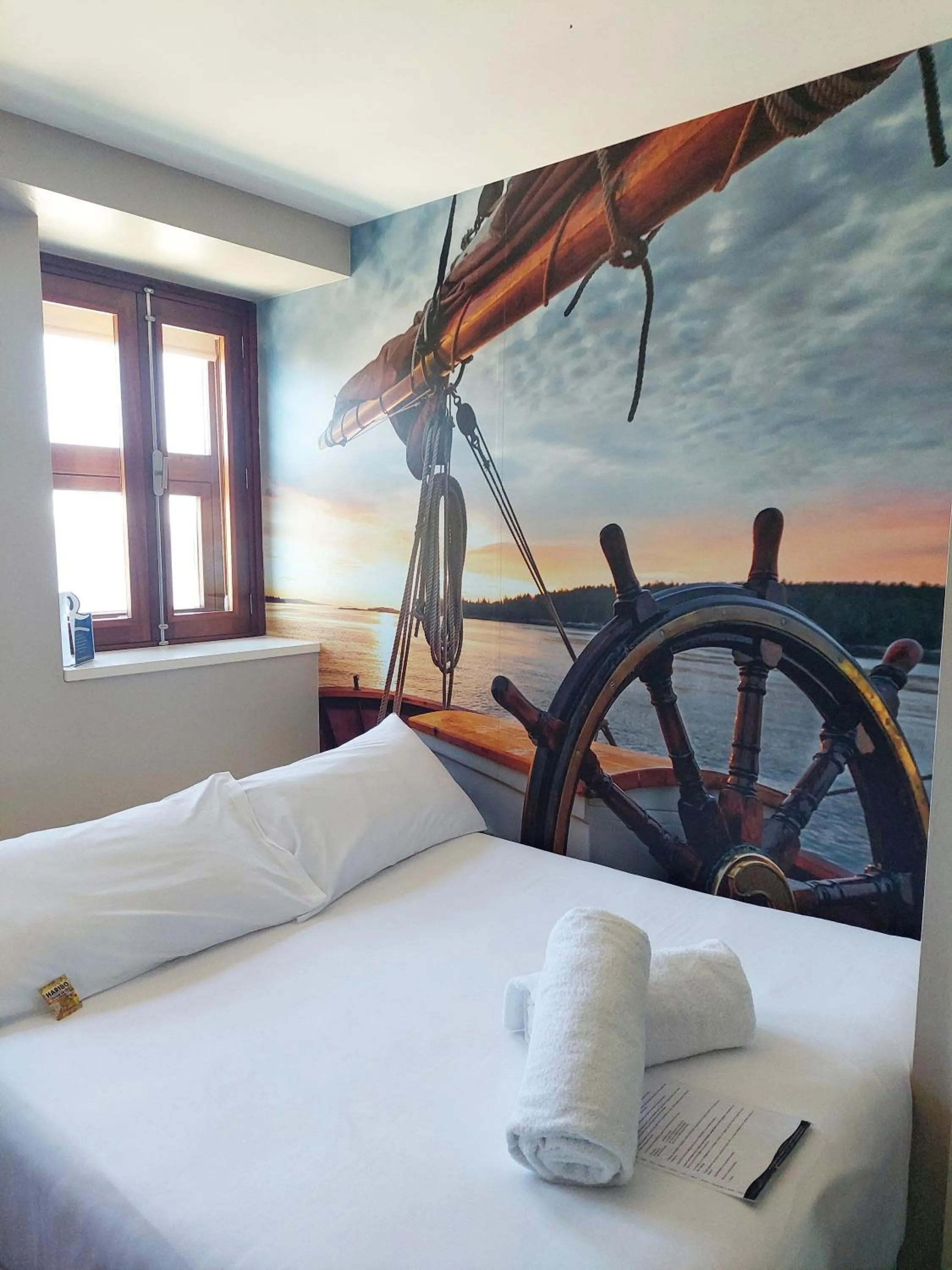 Photo of the whole room, Bed in Hotel O Semaforo