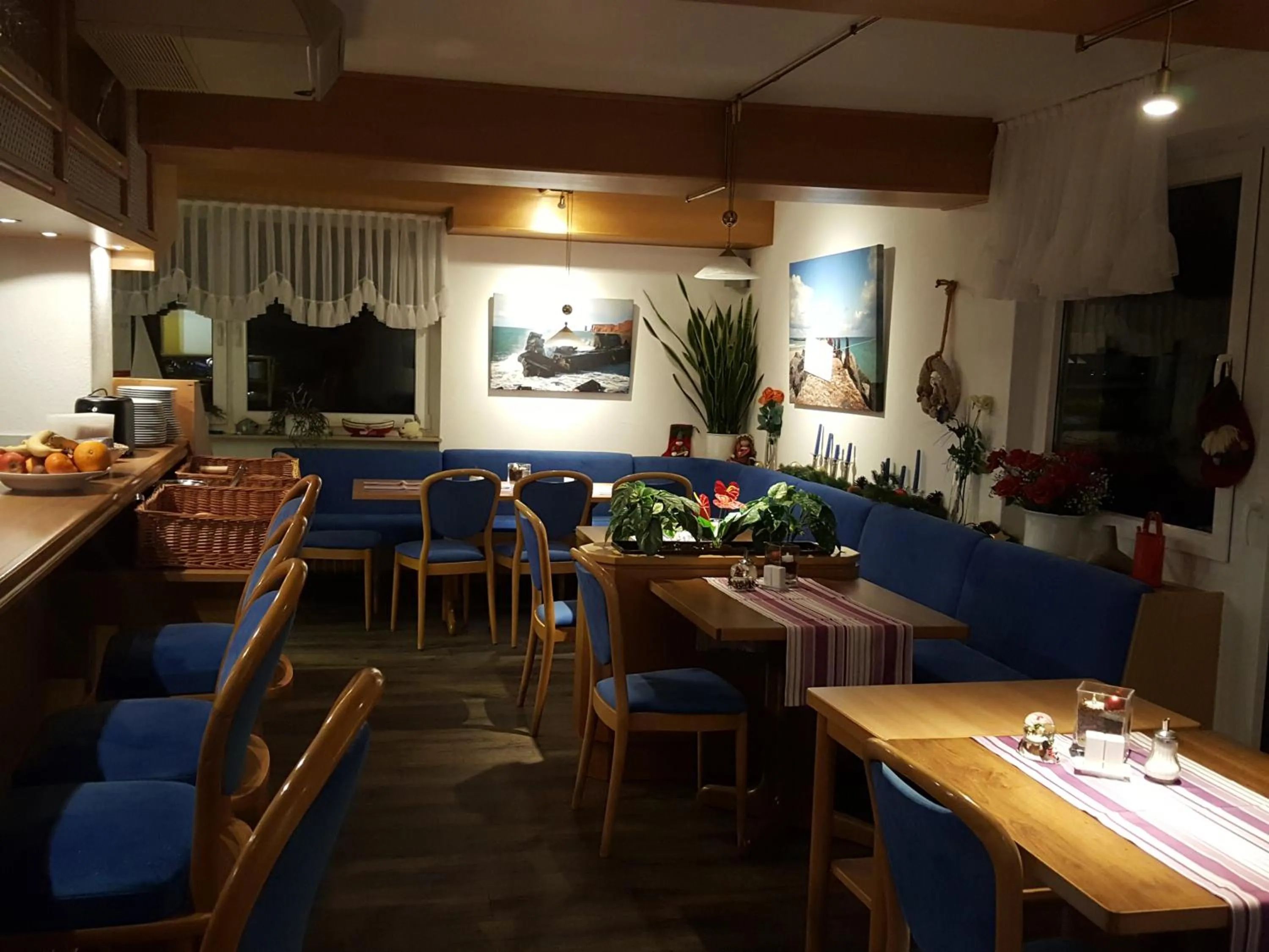 Buffet breakfast in Hotel Panorama Garni