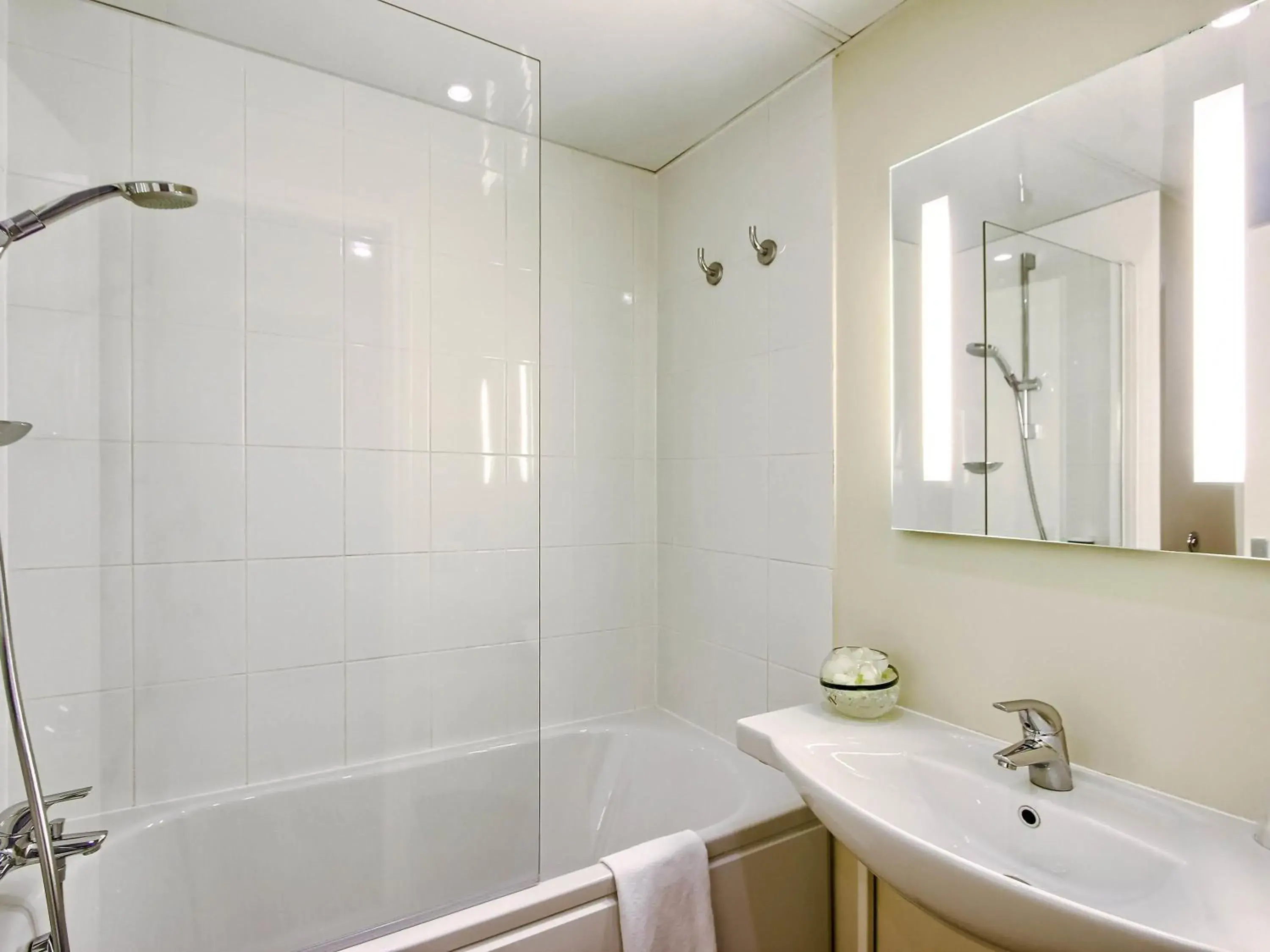 Standard Double Room in ibis Styles Paris Roissy-CDG Standard Double Room in ibis Styles Paris Roissy-CDG