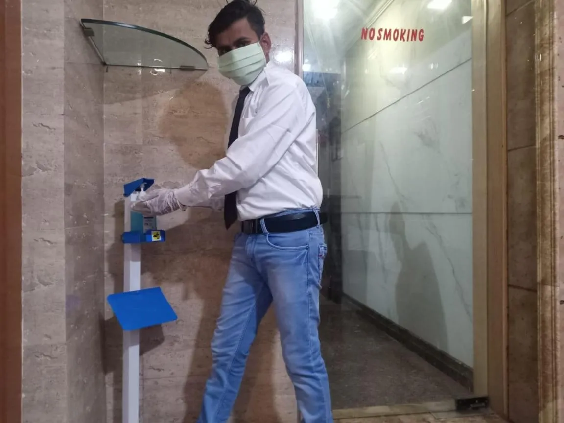 People in Hotel Alfa International Near Nanavati Hospital Mumbai Near Airport Mumbai Near Juhu Beach