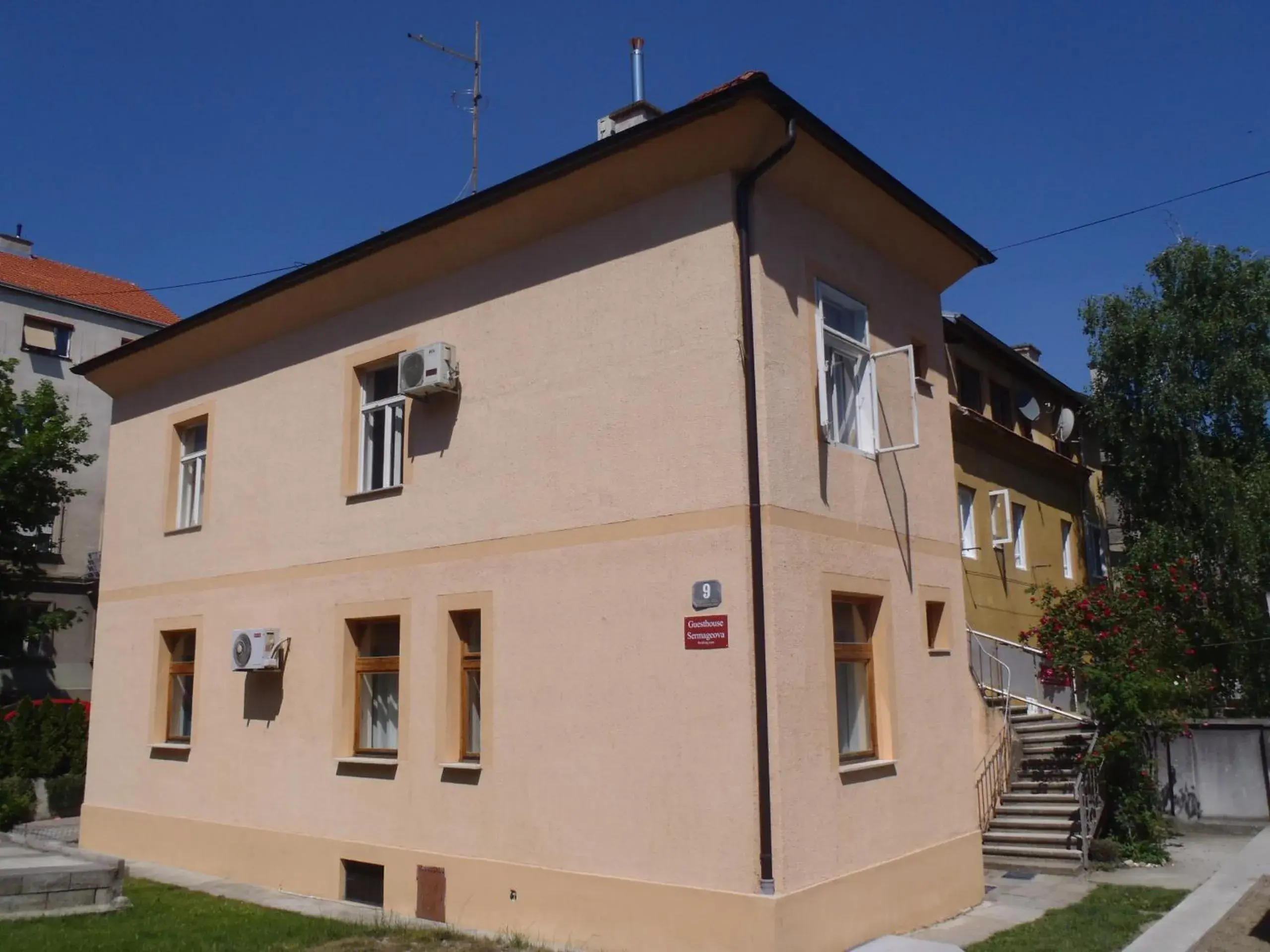 Guesthouse Sermageova Guesthouse Sermageova