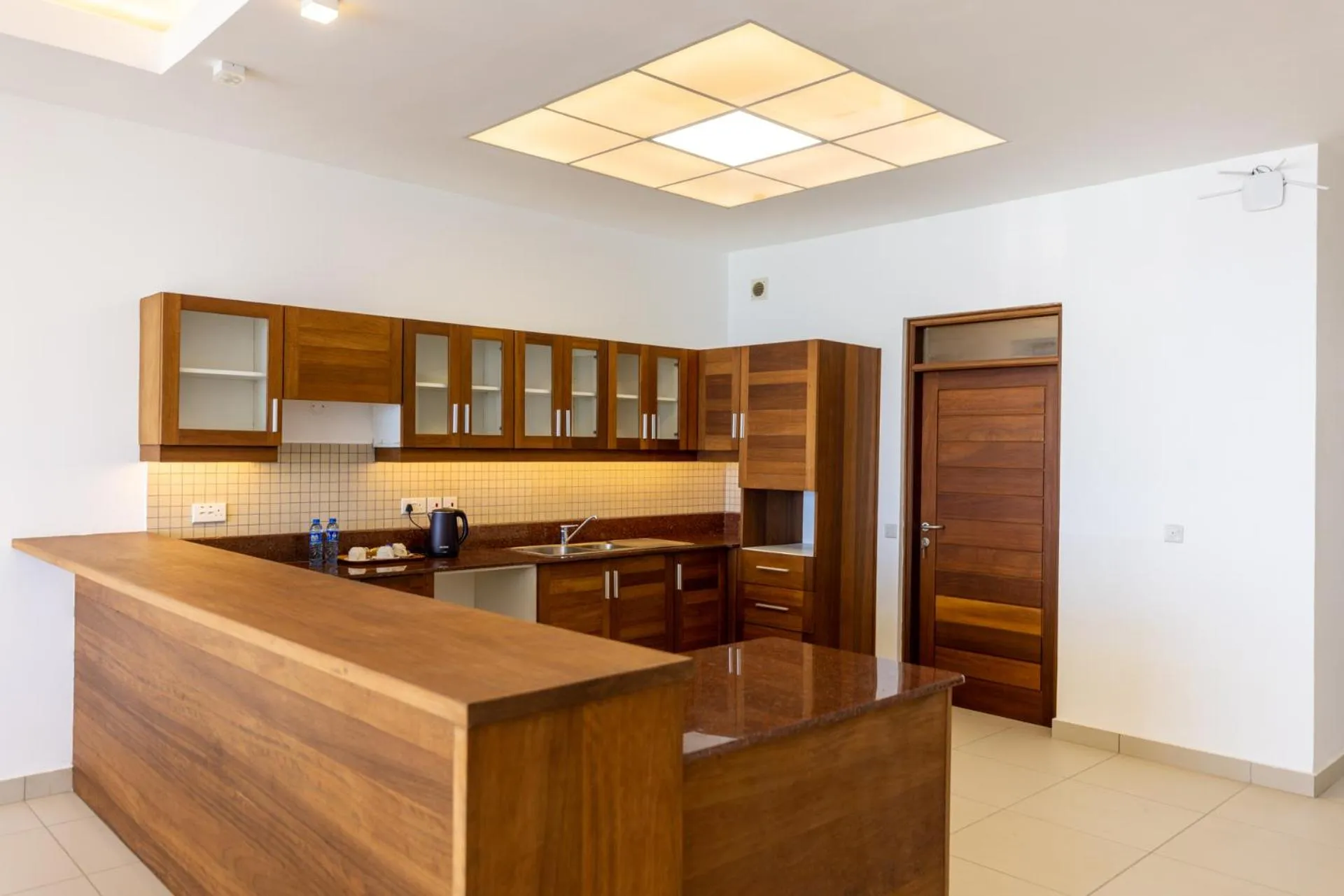 Kitchen or kitchenette in Sun N Sand Beach Resort