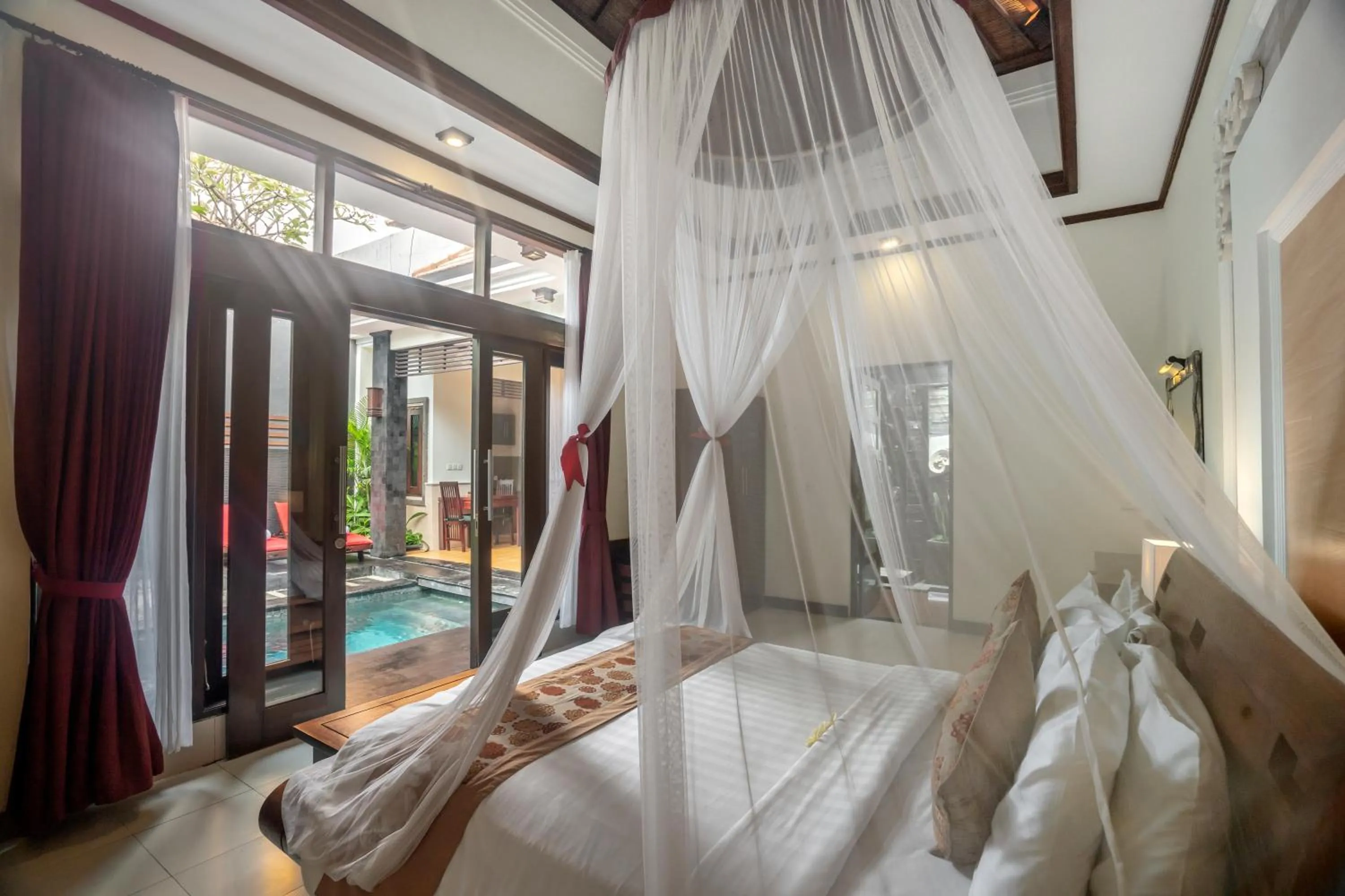 Shower, Bed in The Bali Dream Villa Seminyak