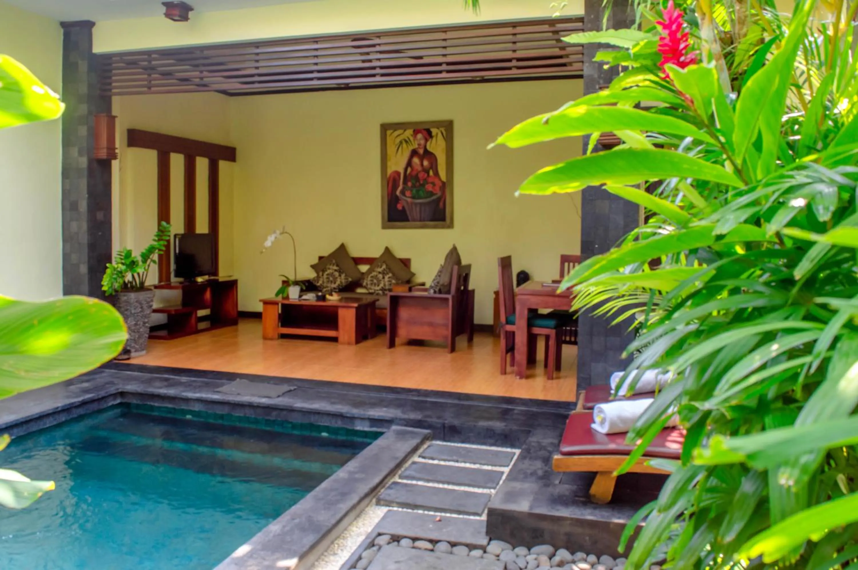 Kitchen or kitchenette in The Bali Dream Villa Seminyak