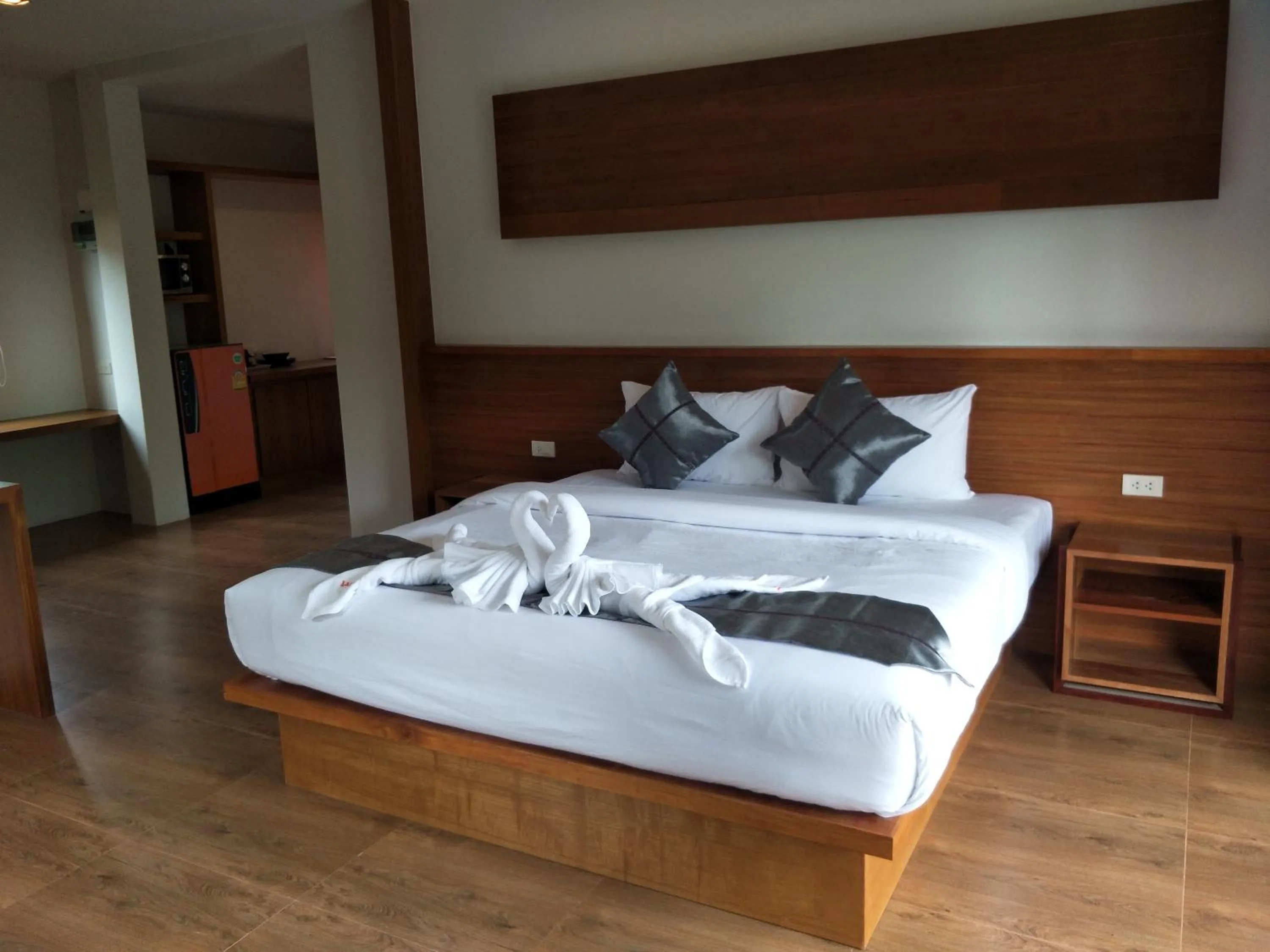 Bedroom, Bed in Lanta Infinity Resort - SHA Extra Plus
