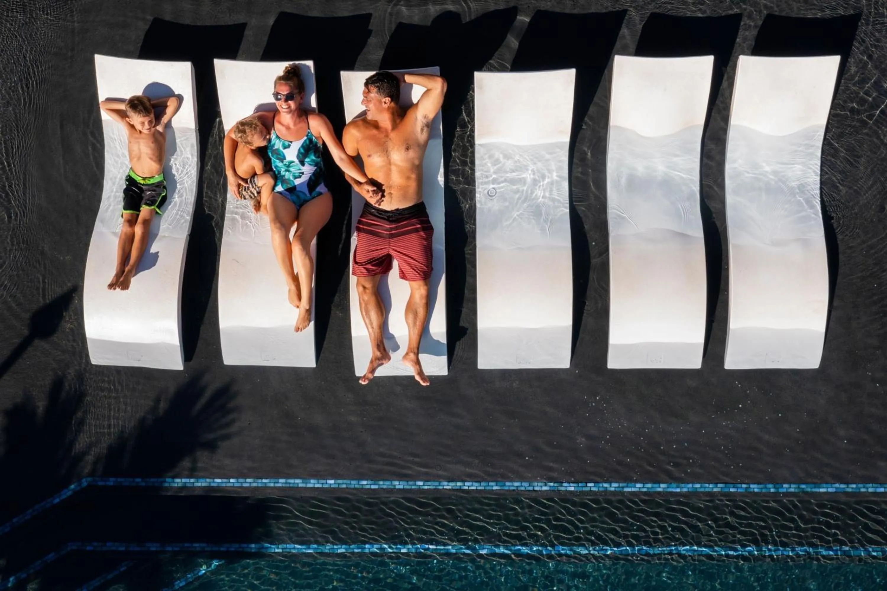 Swimming pool in Sheraton Kauai Coconut Beach Resort