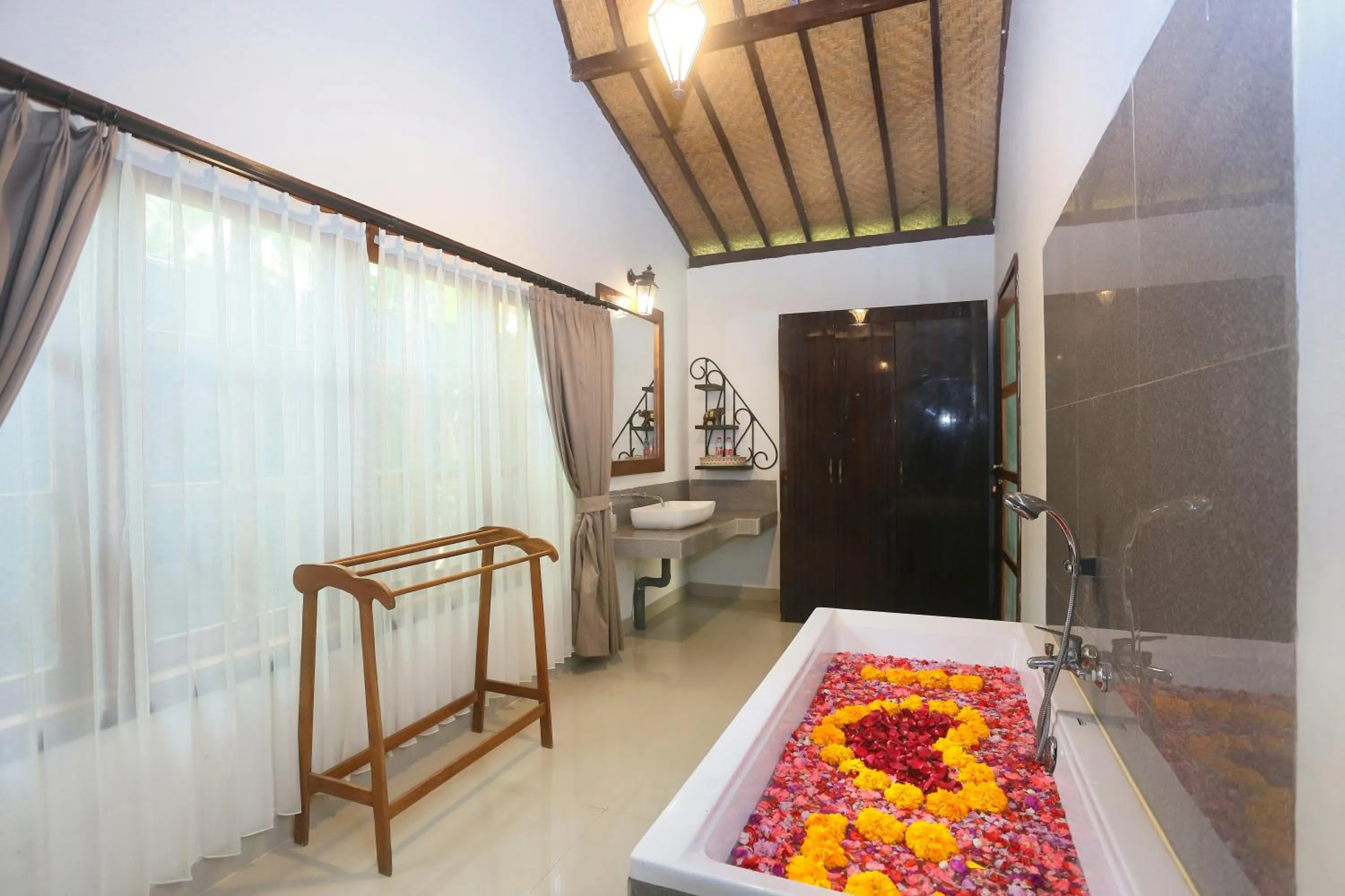Bathroom in Dewantara Boutique Villa Resort Bali