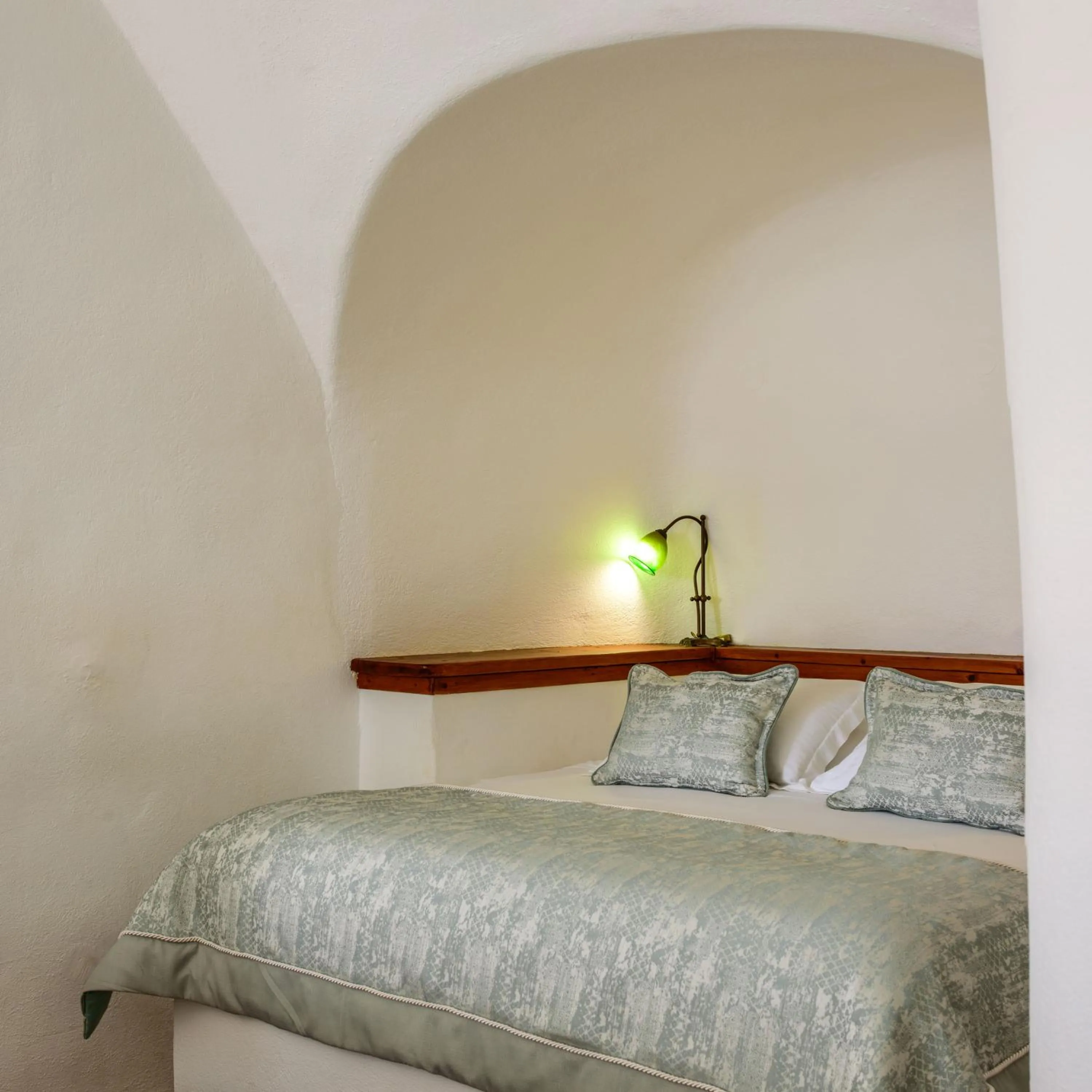 Bed in Fanari Villas