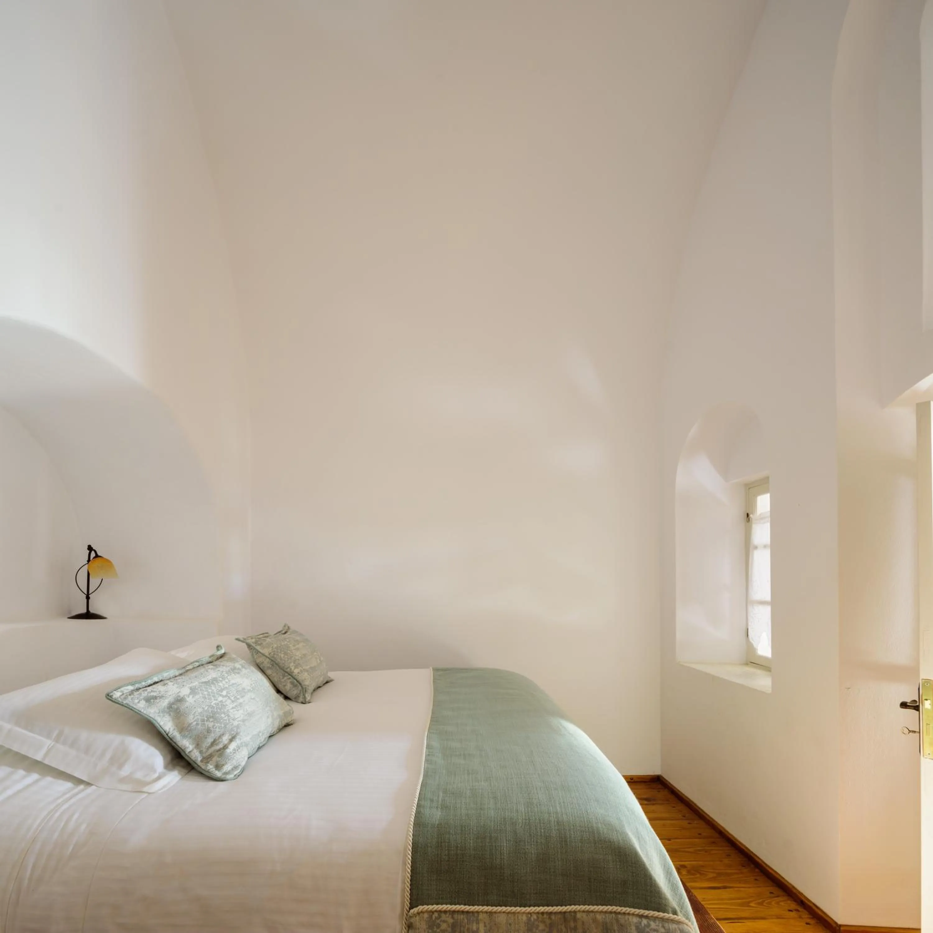 Bed in Fanari Villas