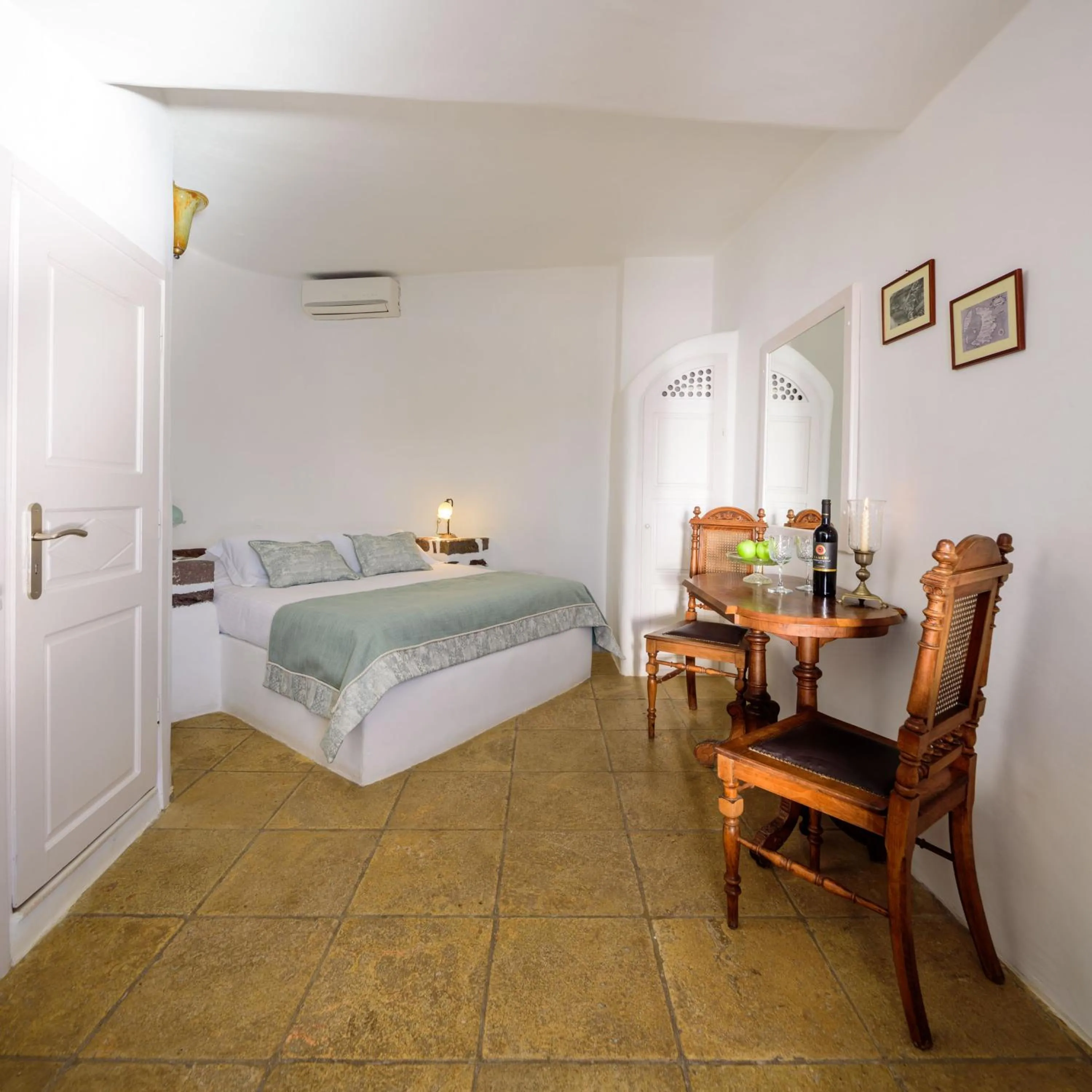 Bed in Fanari Villas