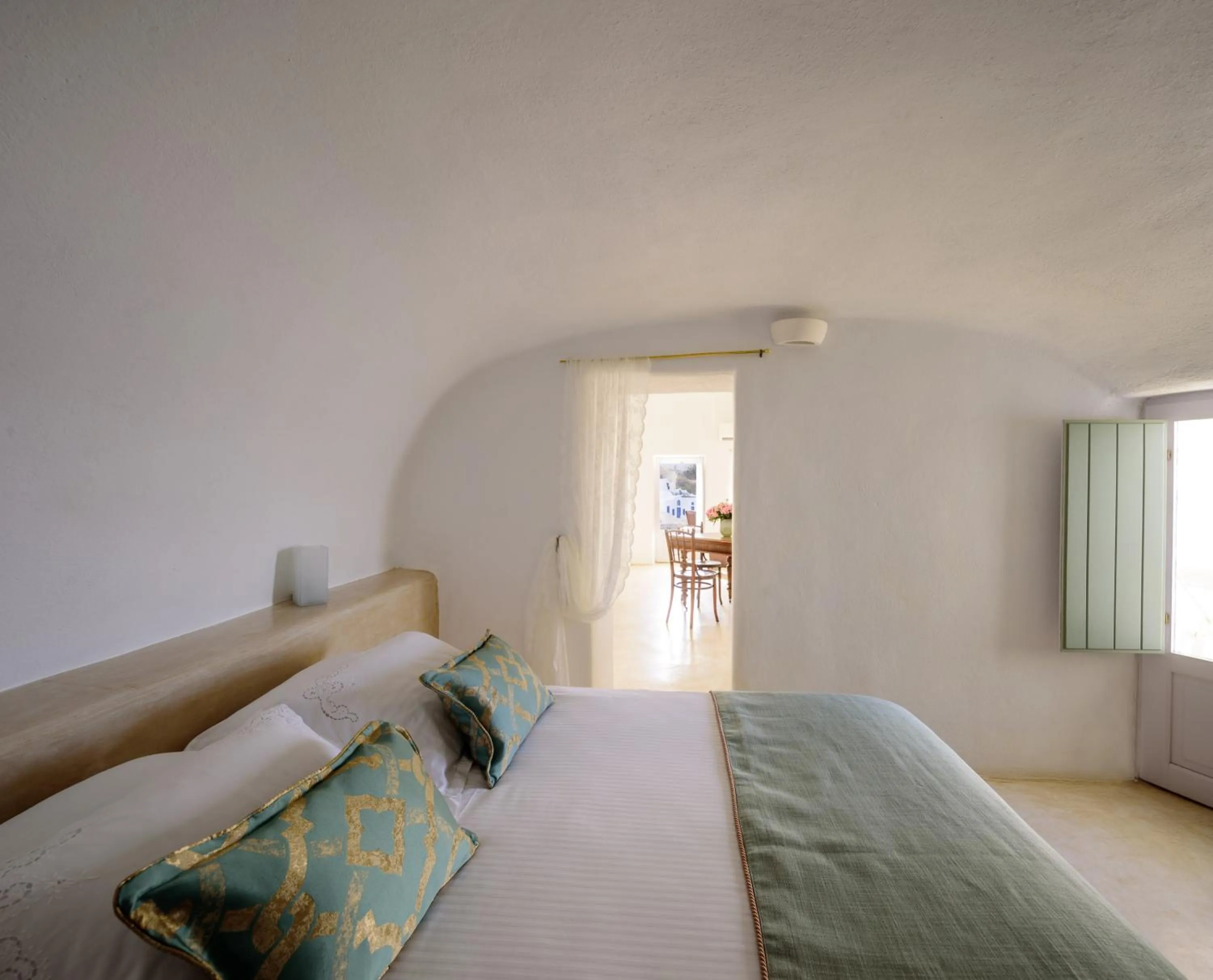 Bed in Fanari Villas