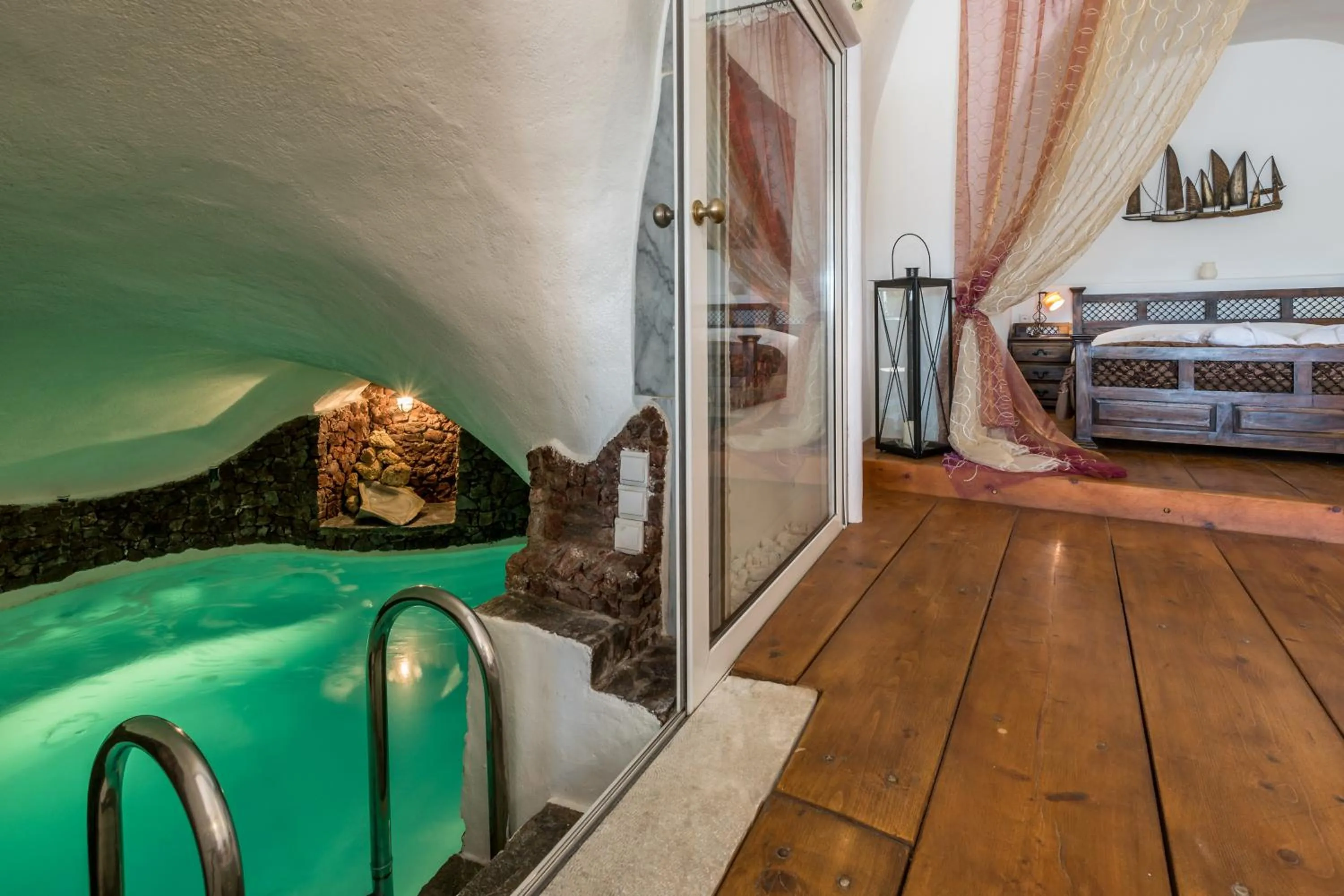 Bed in Fanari Villas