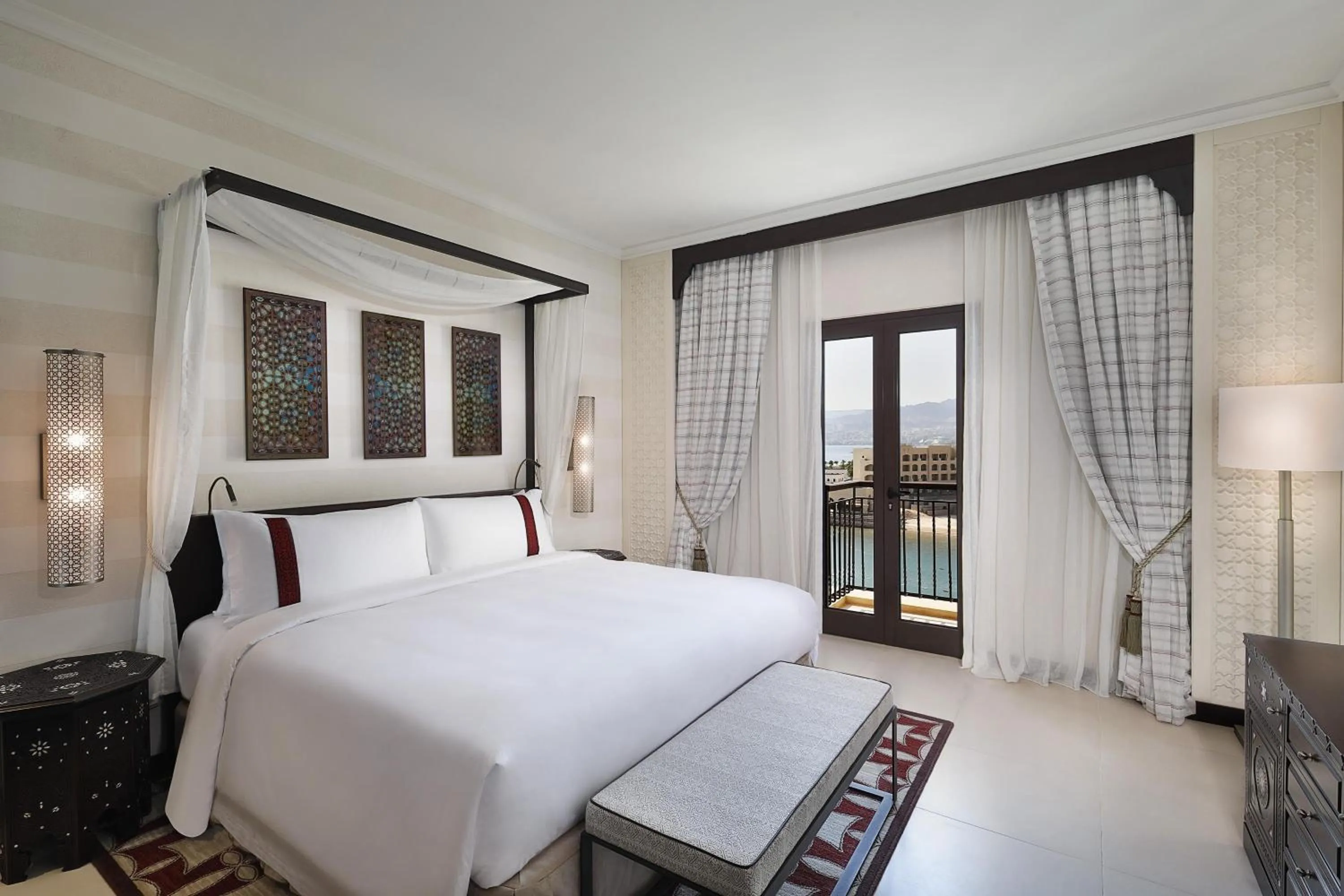 Bedroom, Bed in Al Manara, a Luxury Collection Hotel, Aqaba