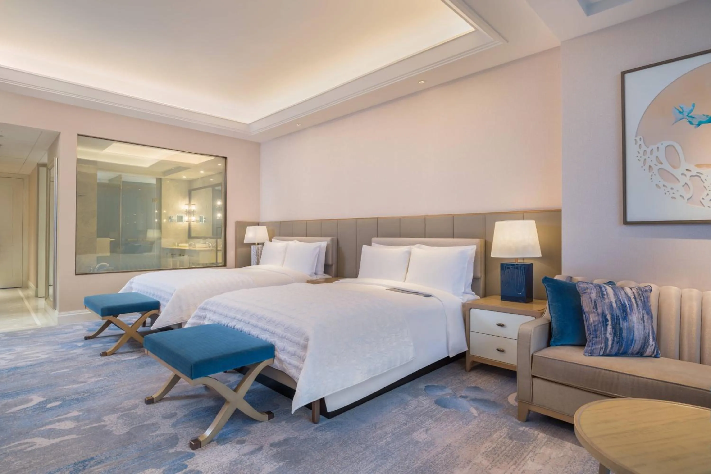 Photo of the whole room, Bed in Le Meridien Suzhou, Suzhou Bay