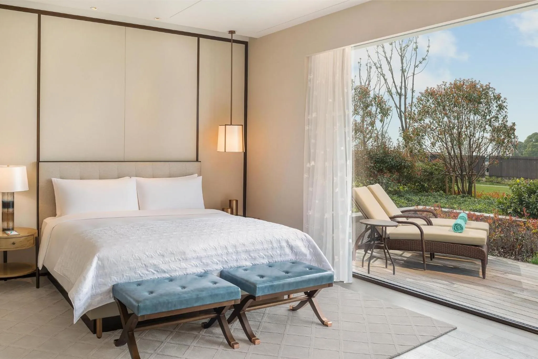 Other, Bed in Le Meridien Suzhou, Suzhou Bay