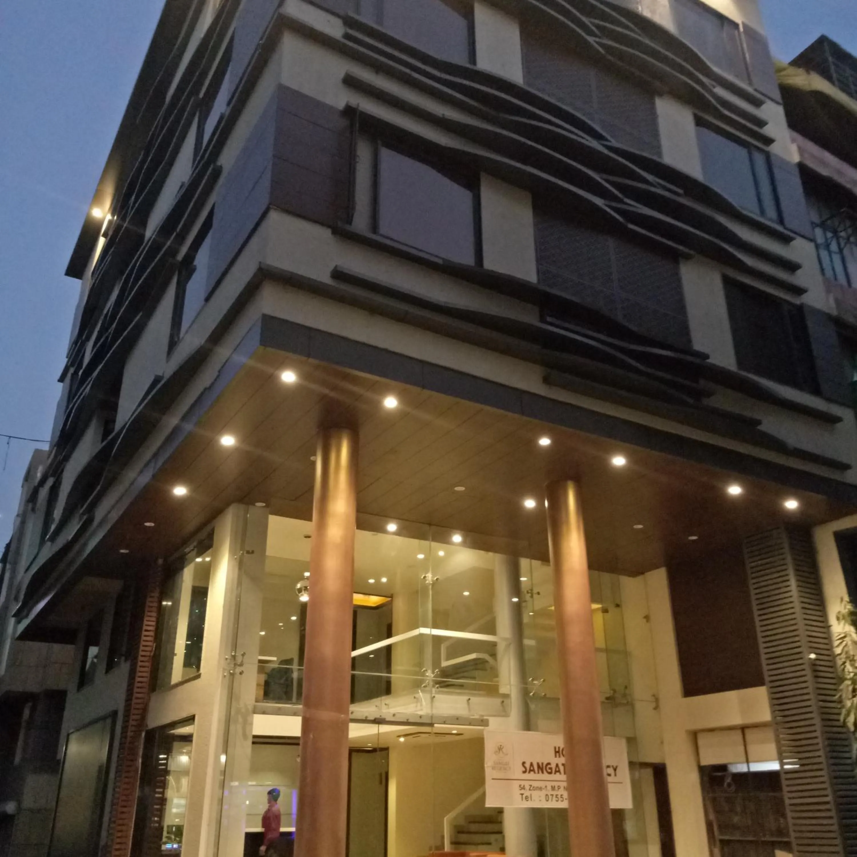 Property building in Hotel Sangat Regency