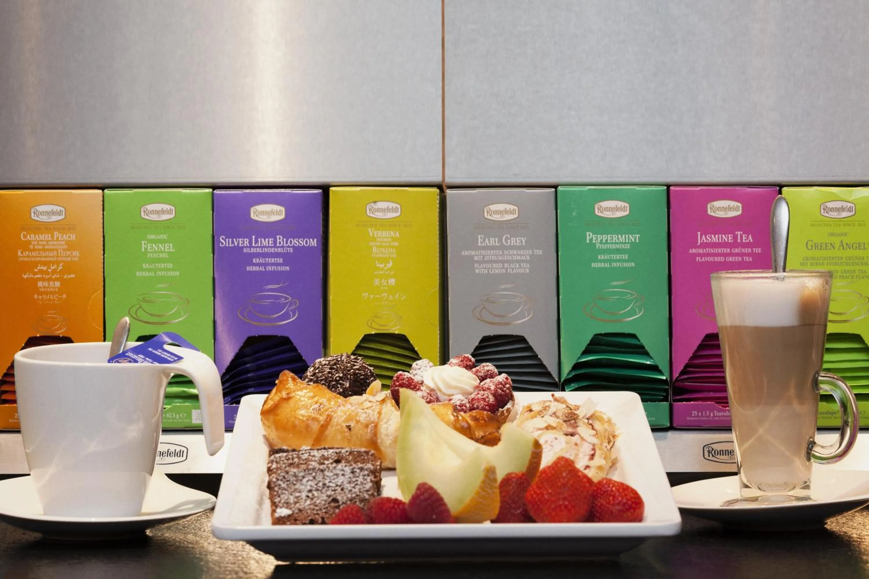 Restaurant/places to eat in Hotel Aristella Swissflair