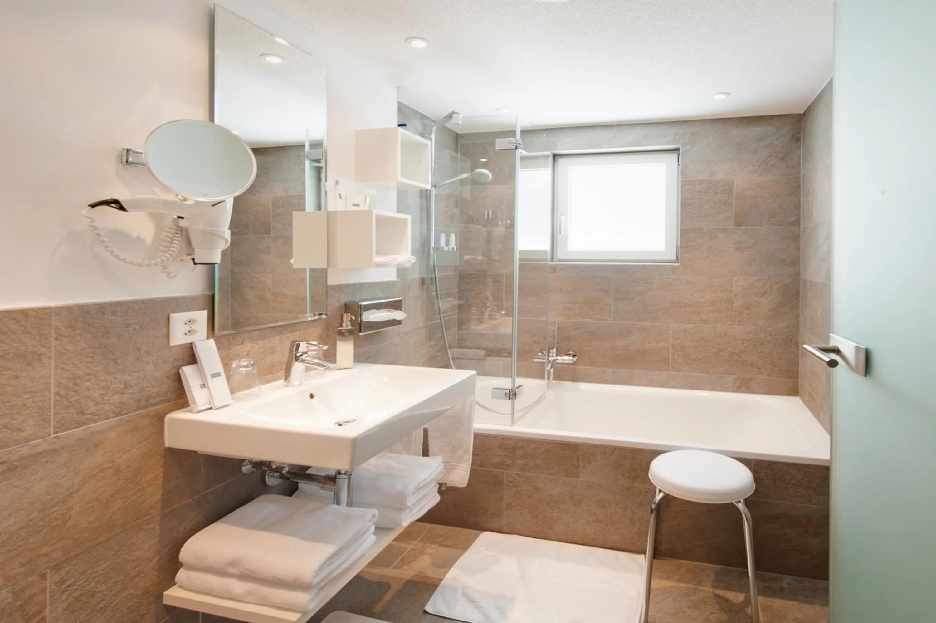 Bathroom in Hotel Aristella Swissflair