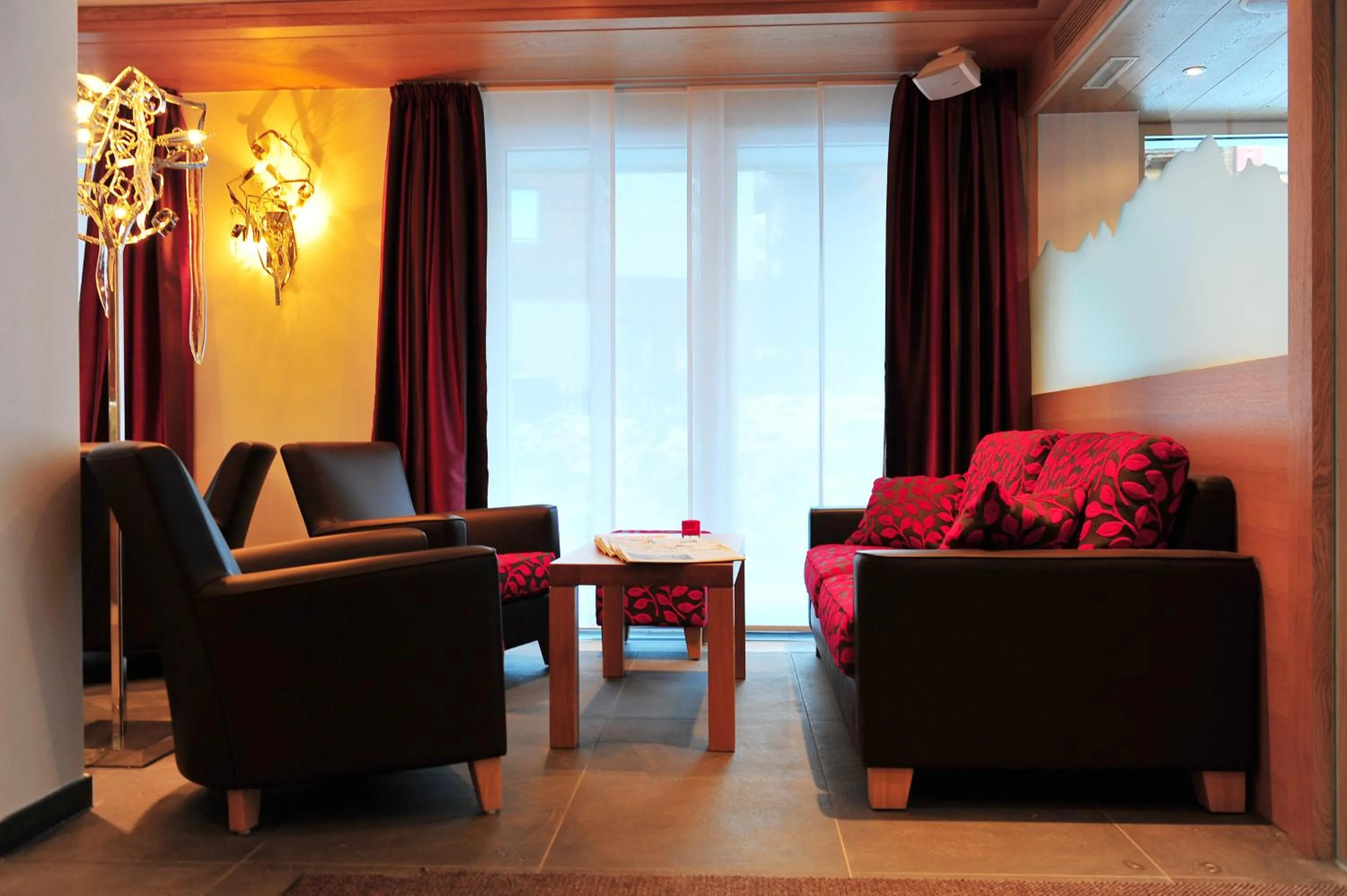 Lounge or bar in Hotel Aristella Swissflair