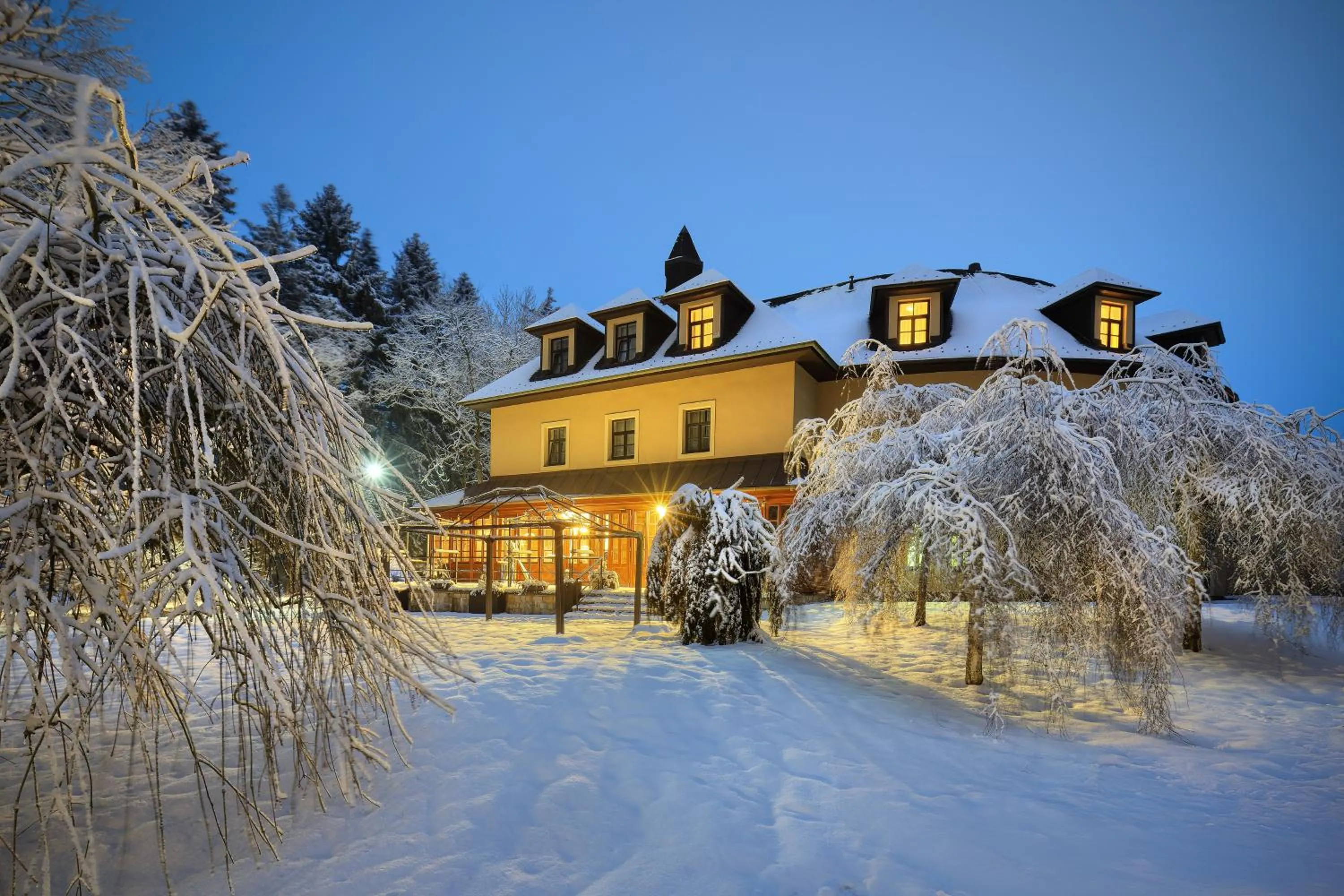 Property building in Wellness Golf Hotel Morris