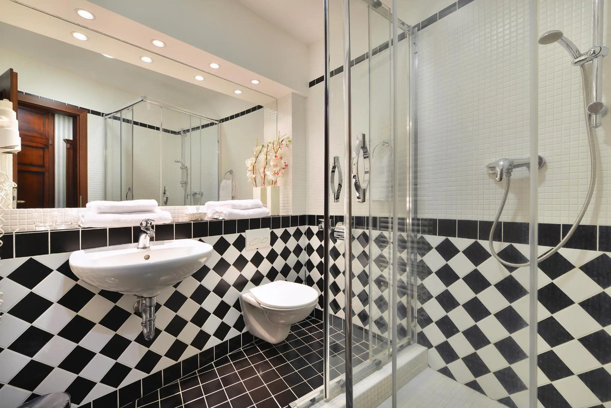 Shower in Wellness Golf Hotel Morris