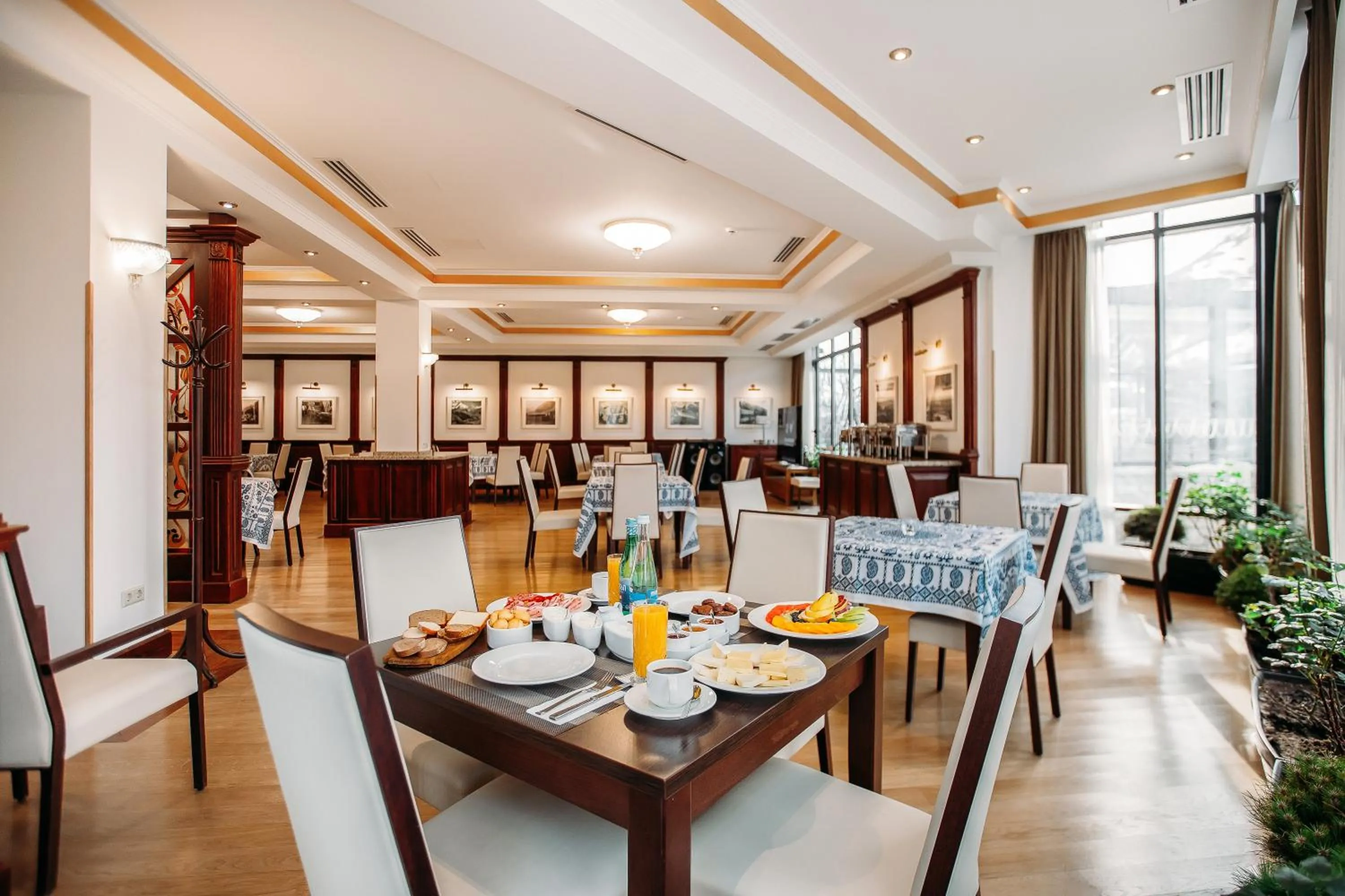 Restaurant/places to eat in Porta Caucasia Kazbegi