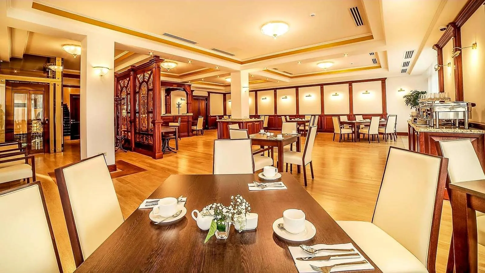 Restaurant/places to eat in Porta Caucasia Kazbegi