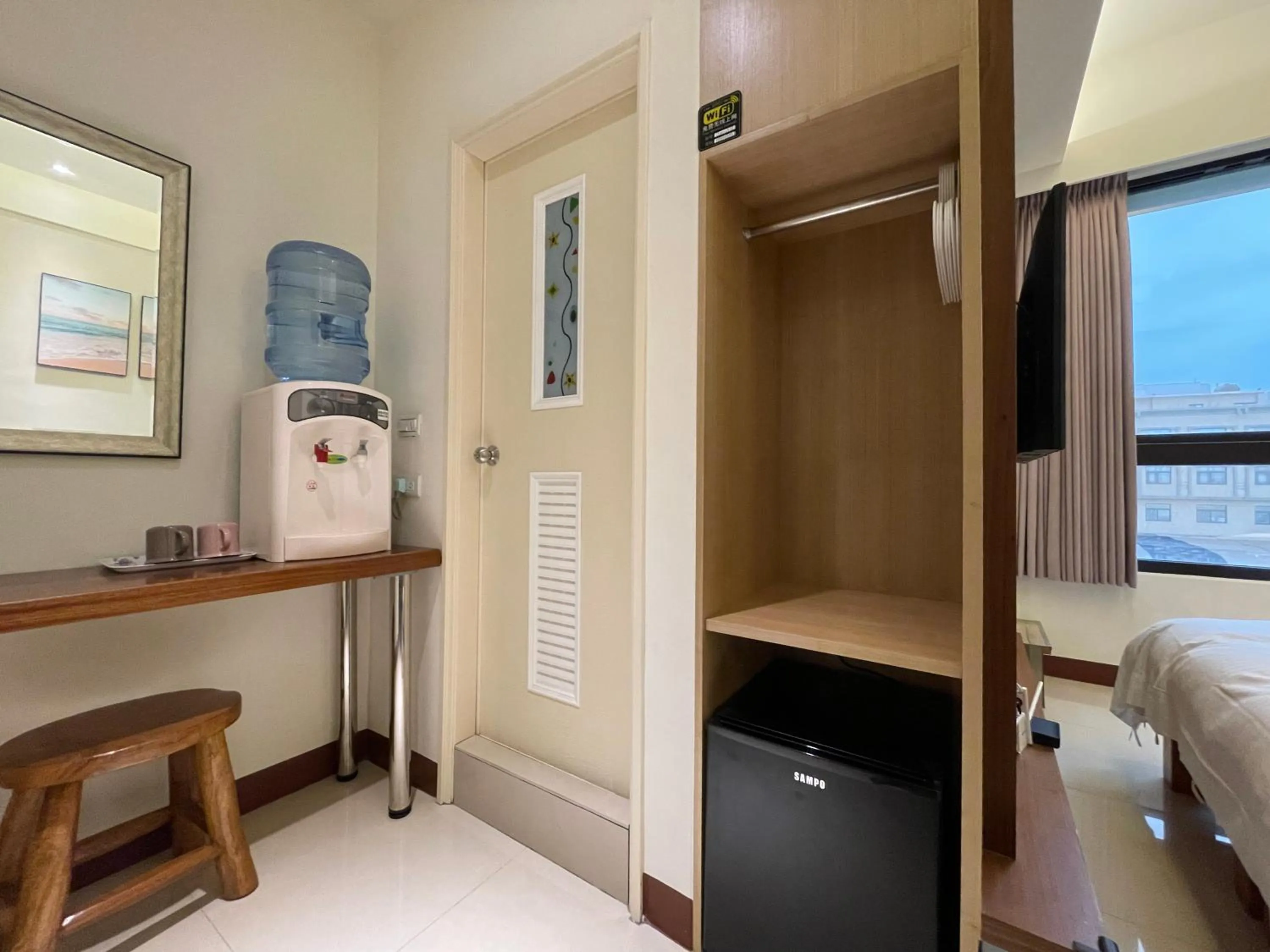 Bedroom in Cherry Inn