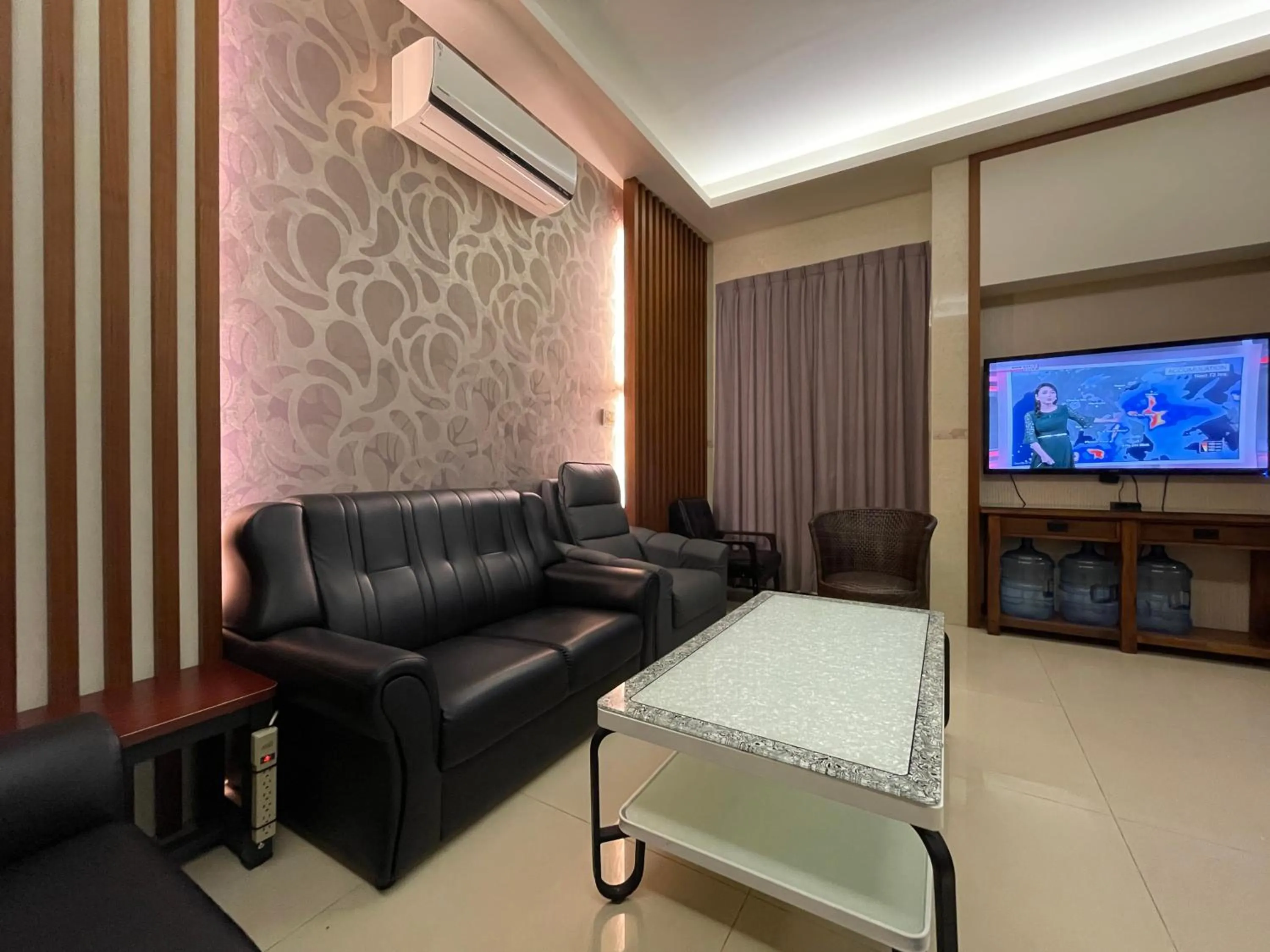 Living room in Cherry Inn