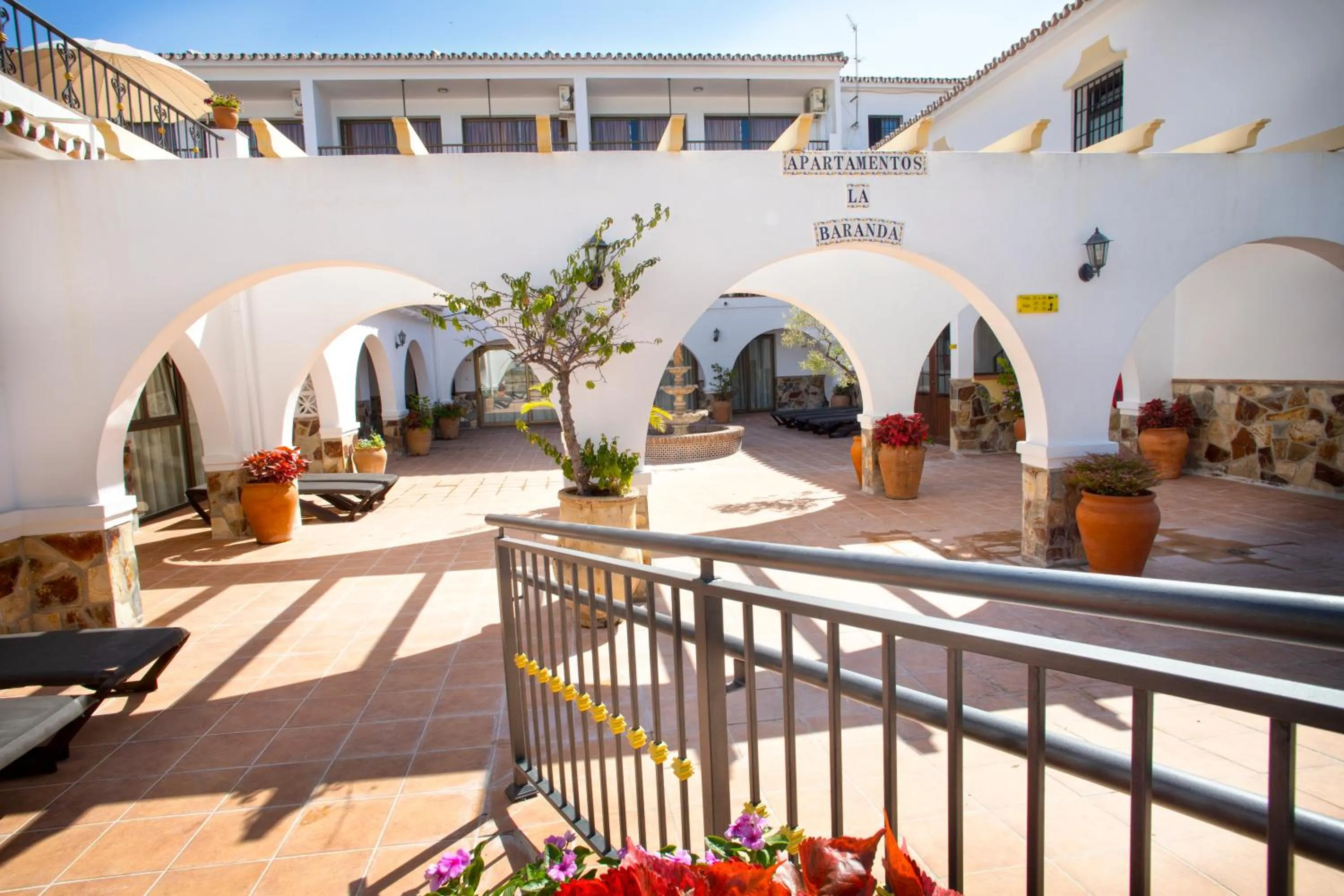 Apartamentos La Baranda