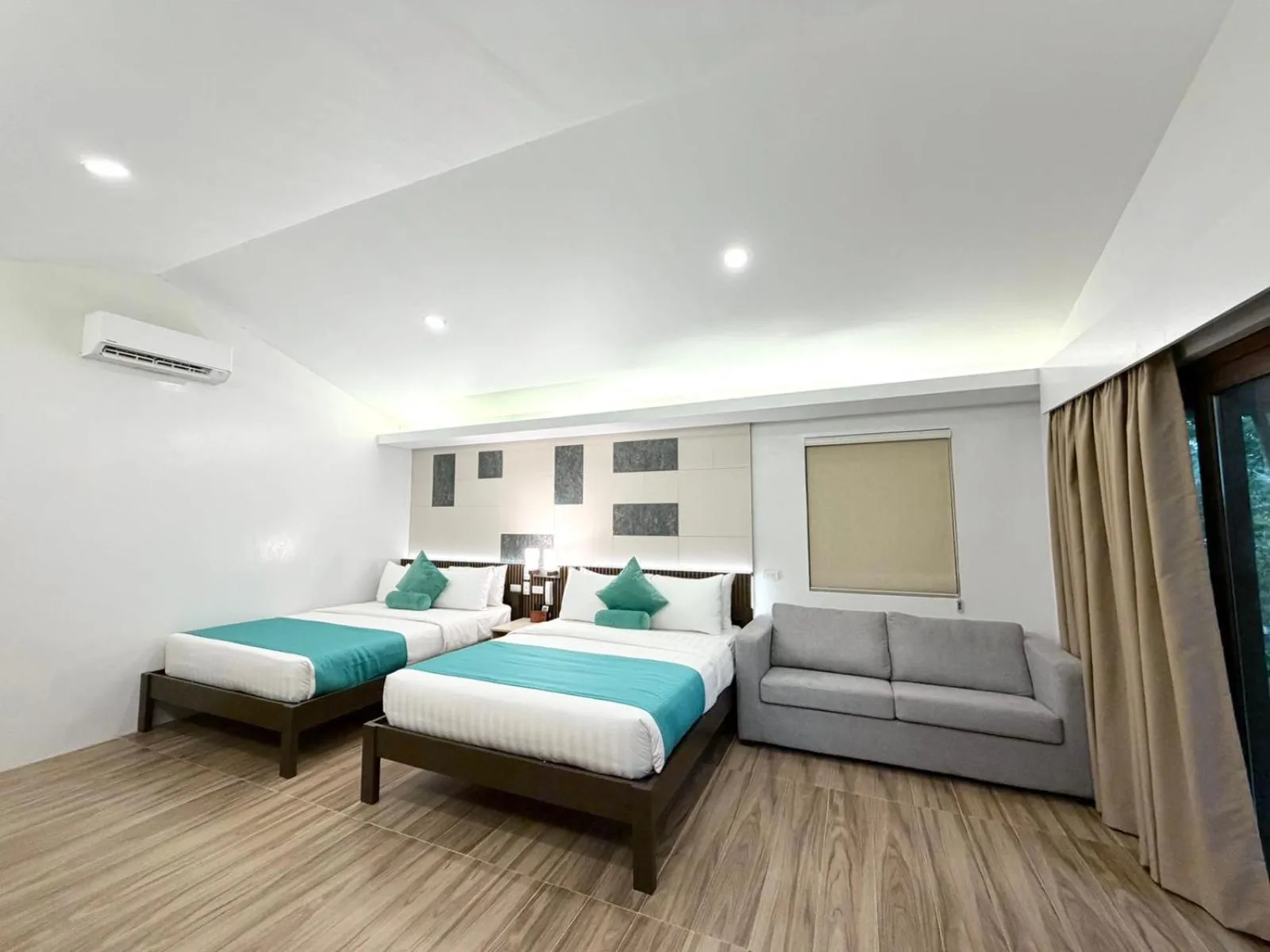 Bedroom, Bed in Solina Beach & Nature Resort